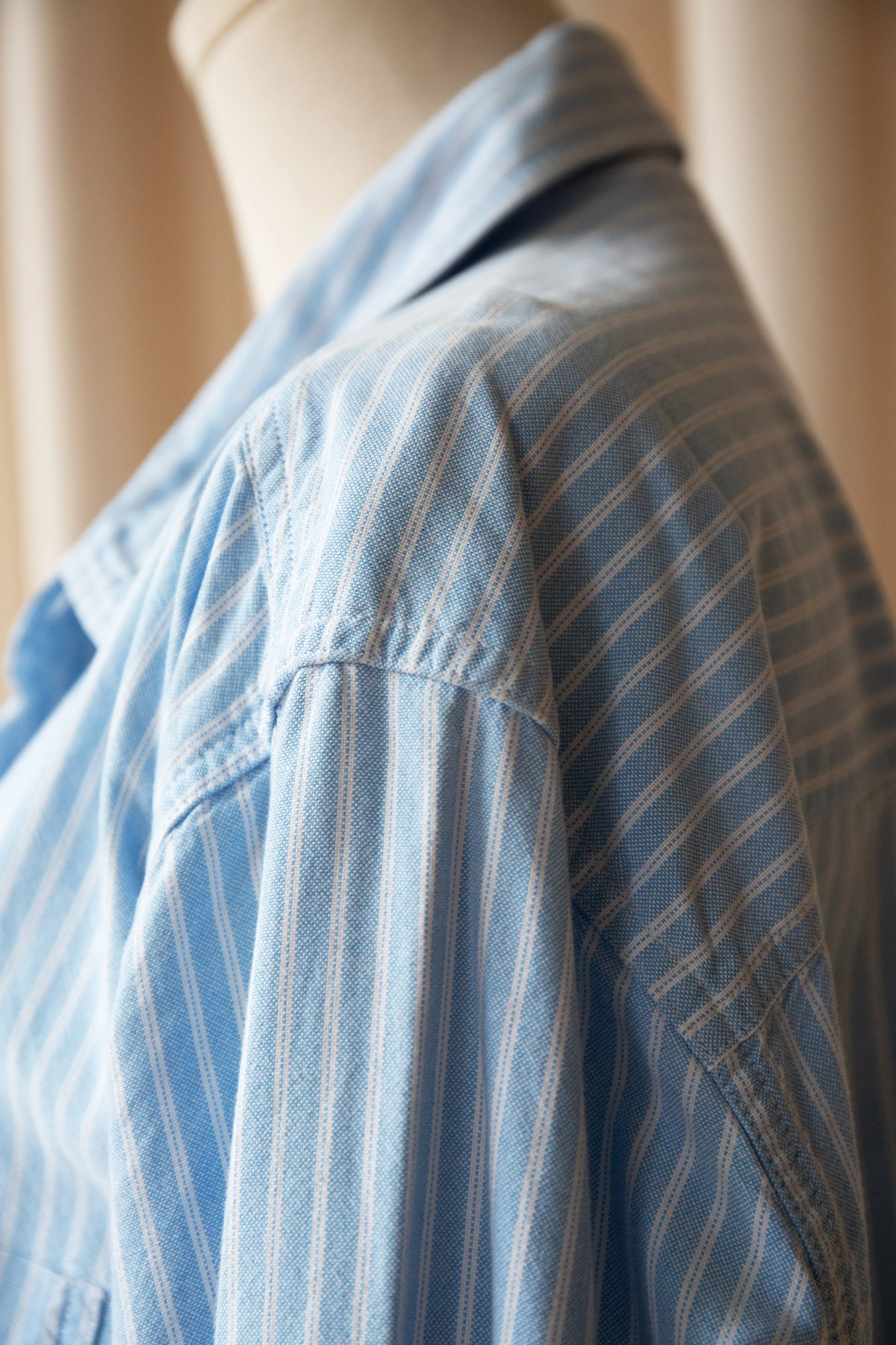 bluestripedtop9.jpg