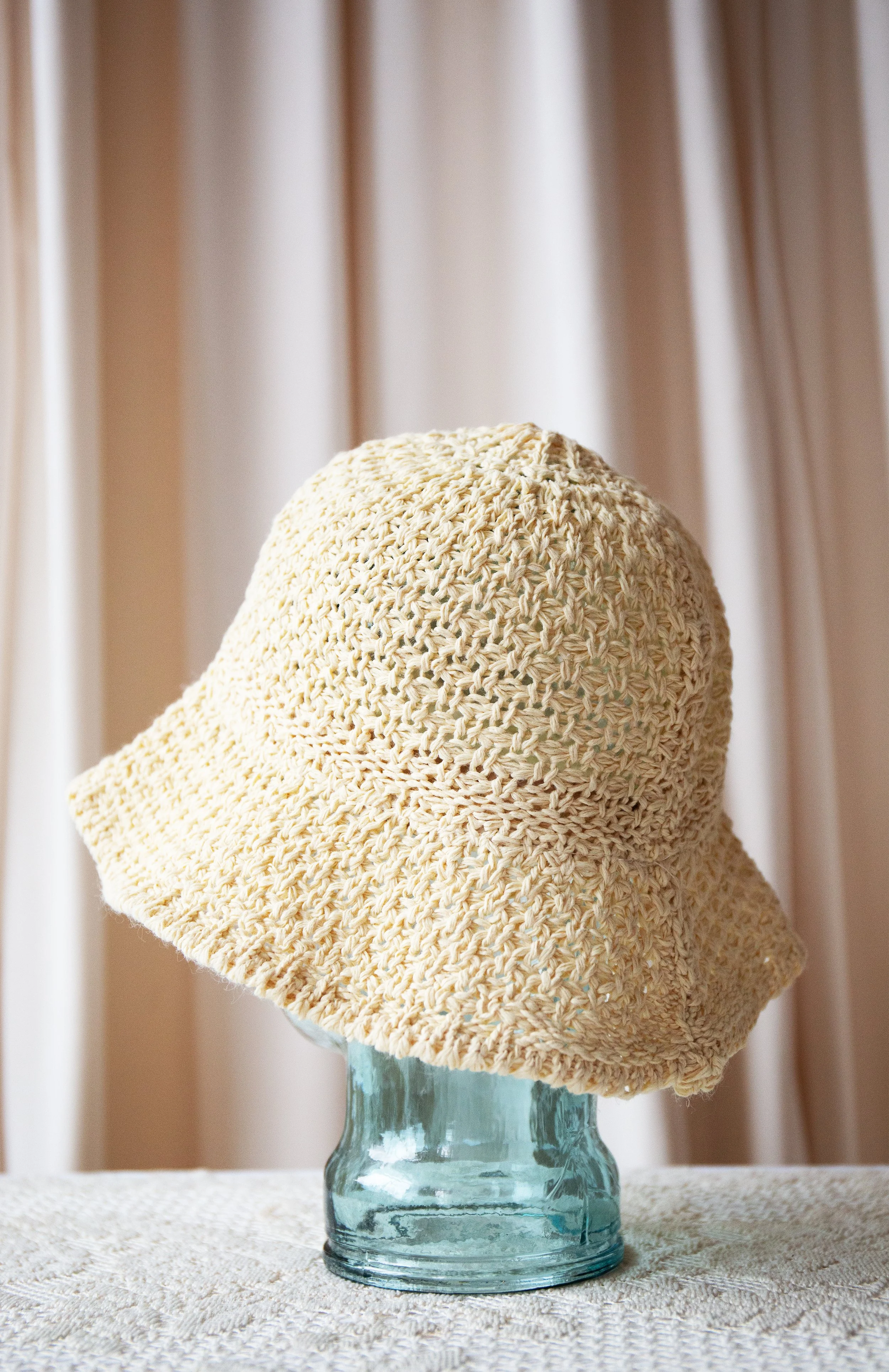 crochetbuckethat12.jpg