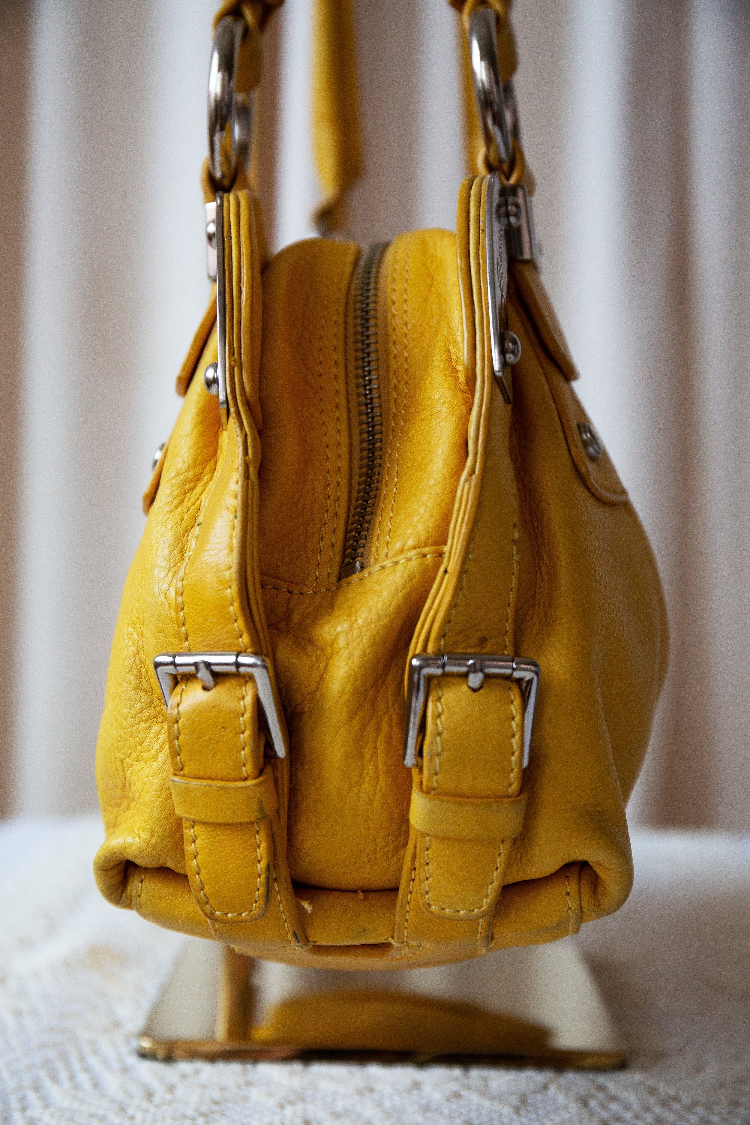 yellowhandbag26.jpg