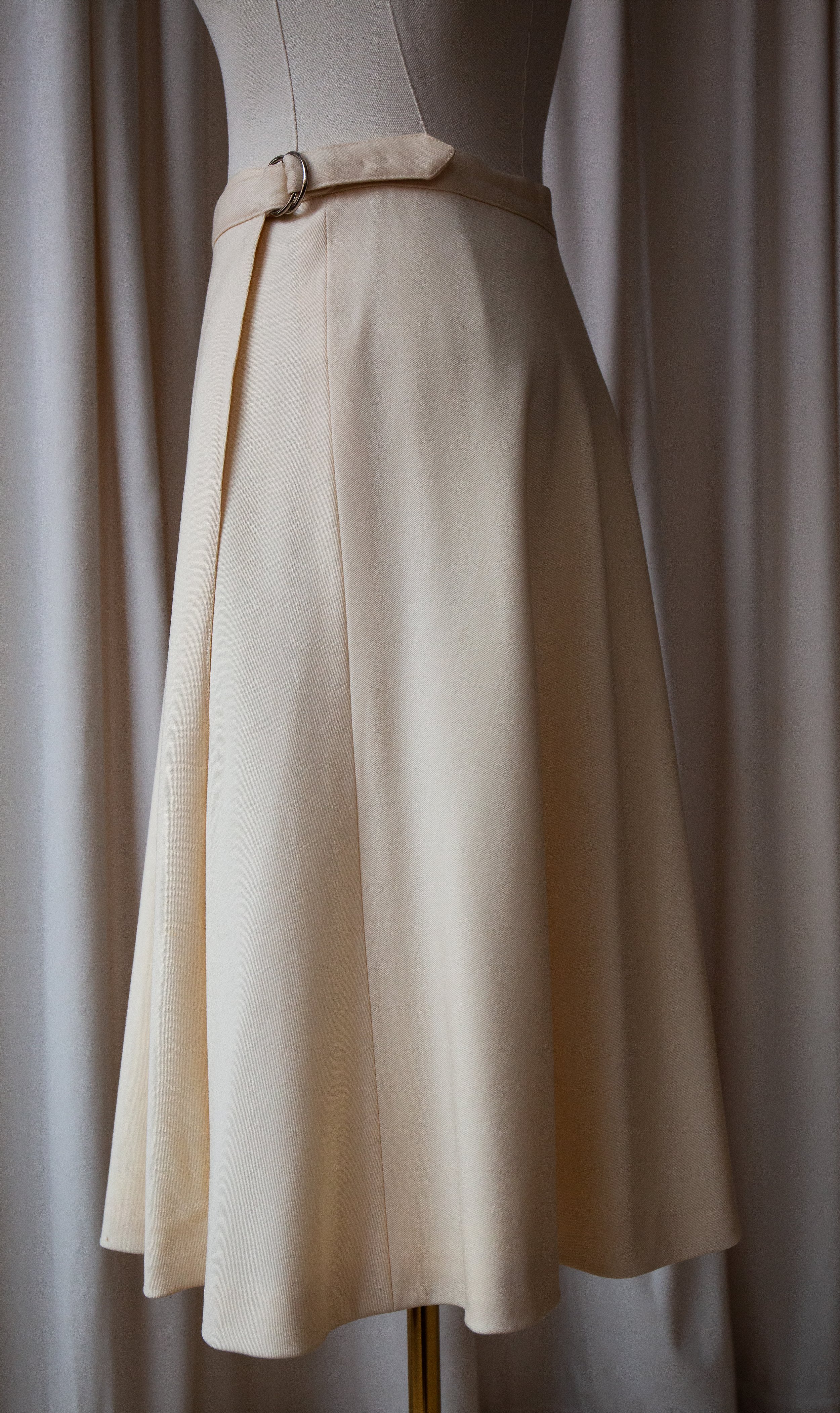 creamskirt13.jpg