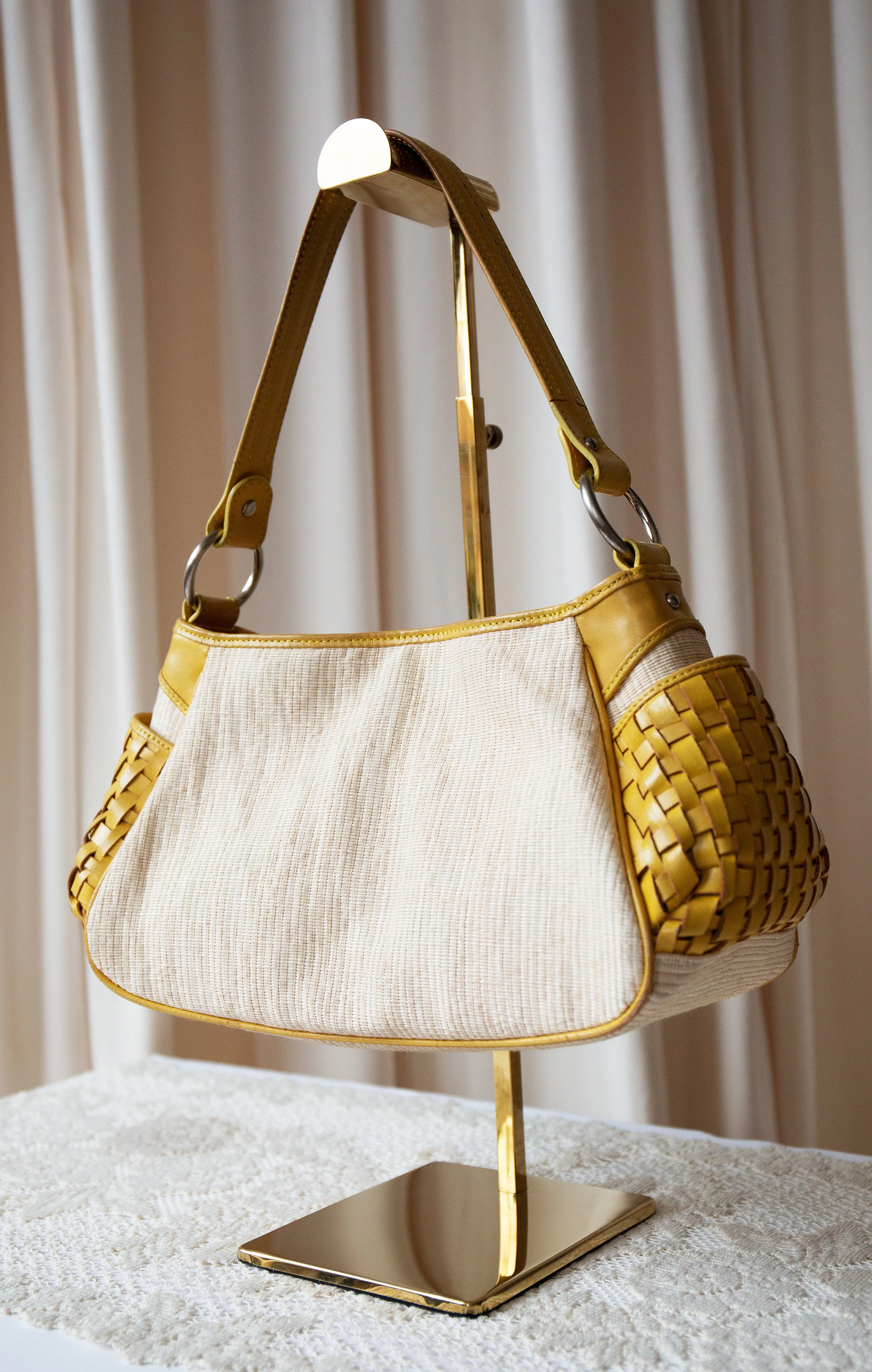 yellowcanvasbag1.jpg
