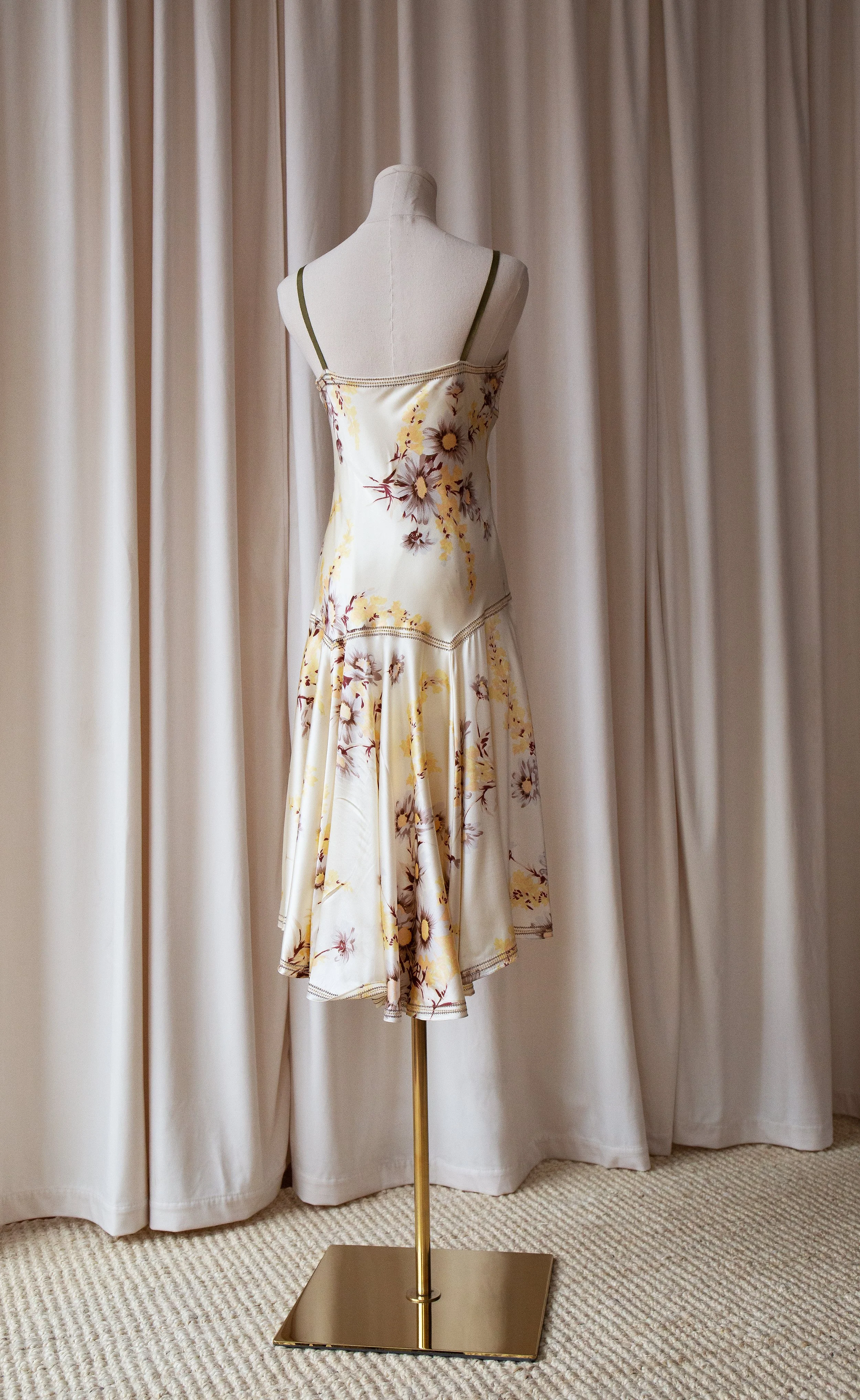 floraldress11.jpg