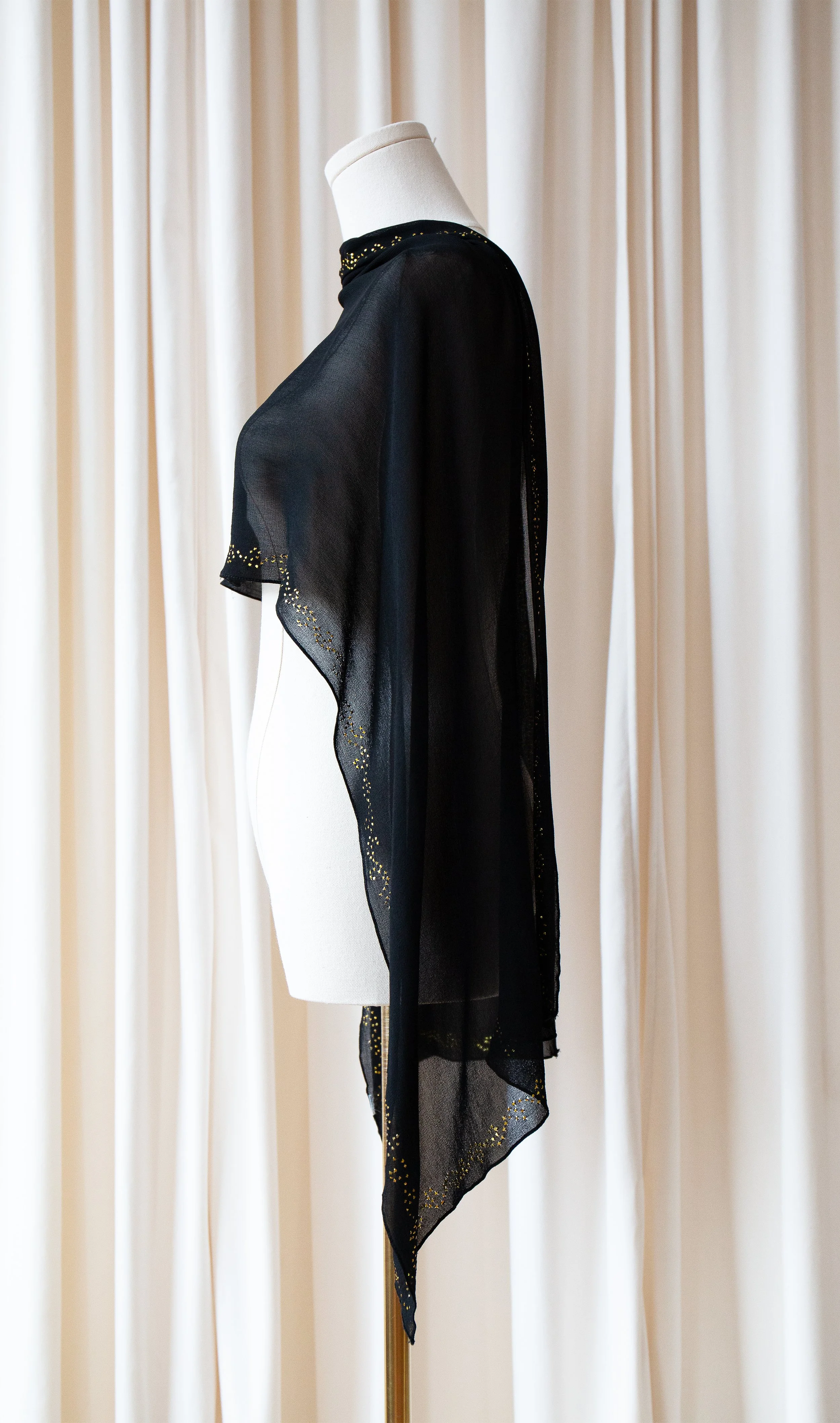 blackshawl7.jpg