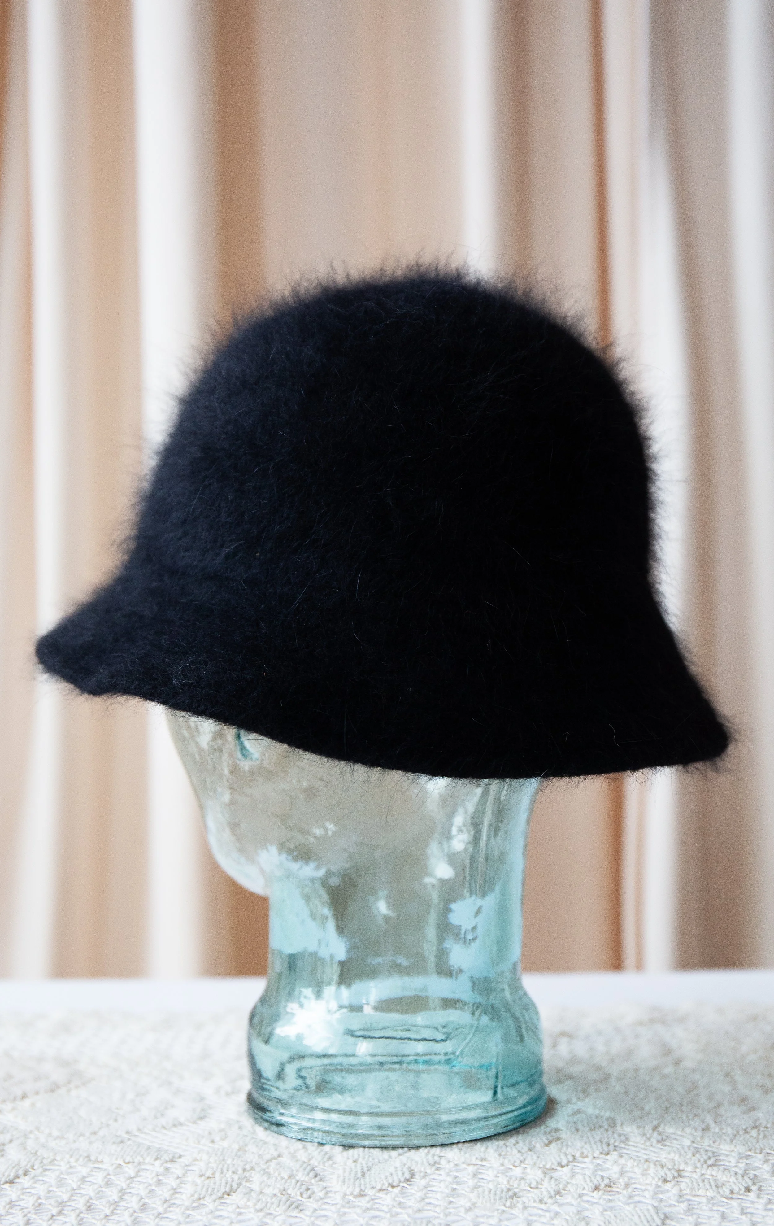 blackmohairhat4.jpg