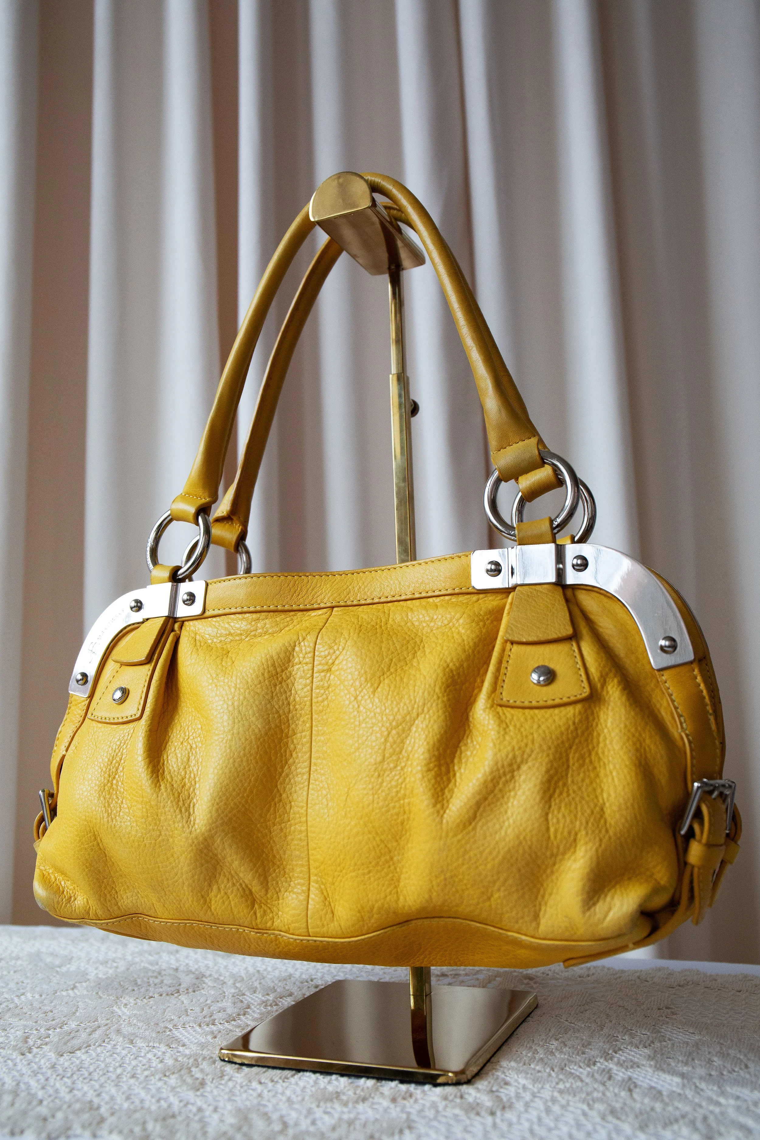 yellowhandbag15.jpg