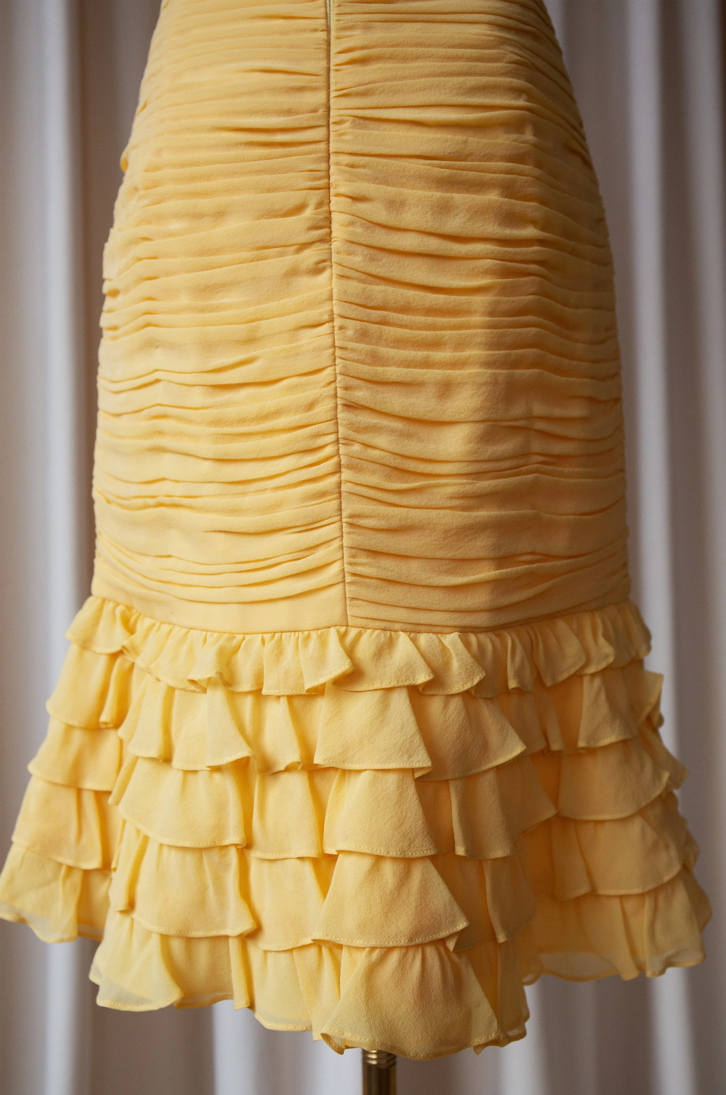 yellowsilkdress22.jpg