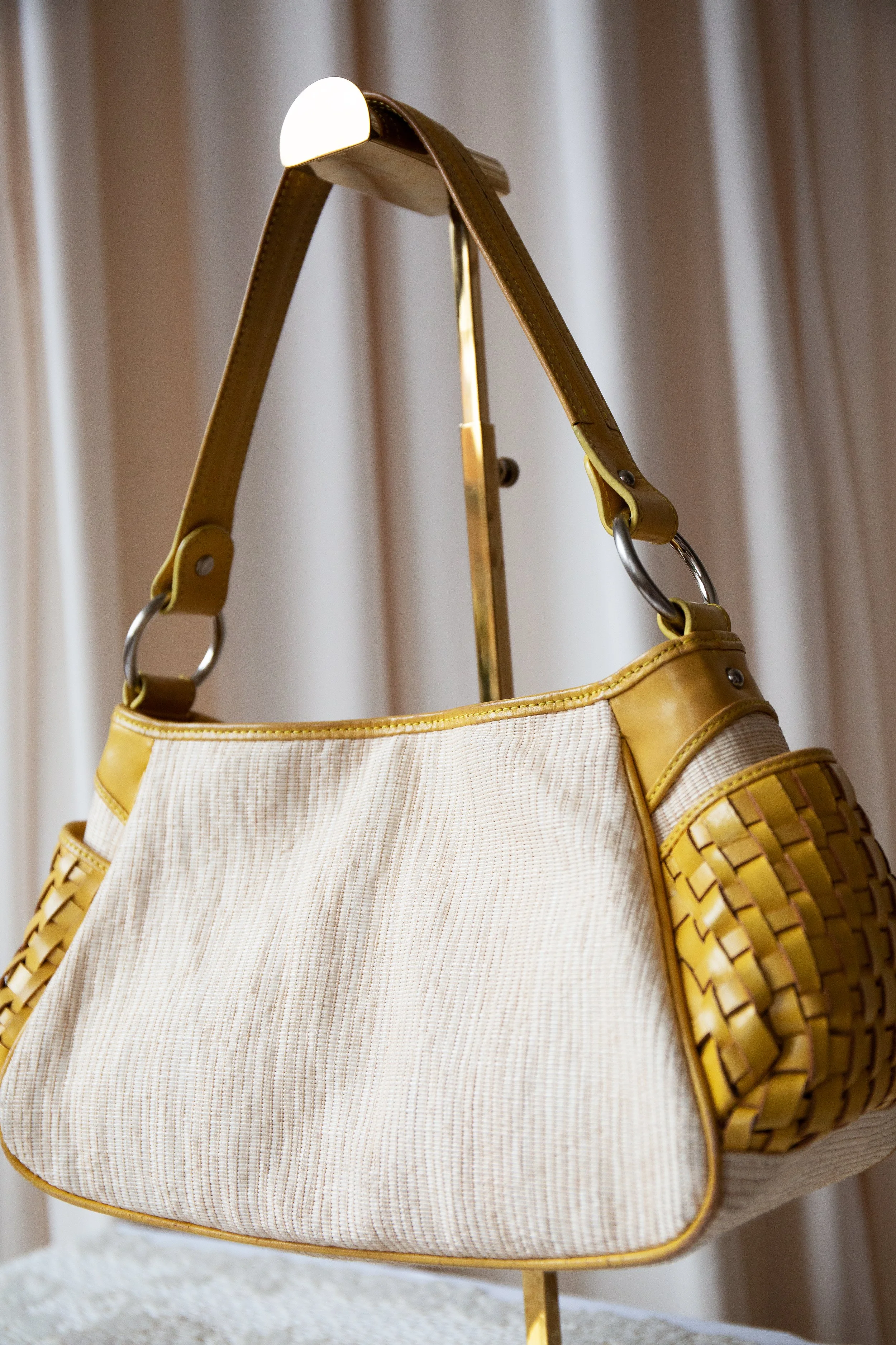 yellowcanvasbag22.jpg