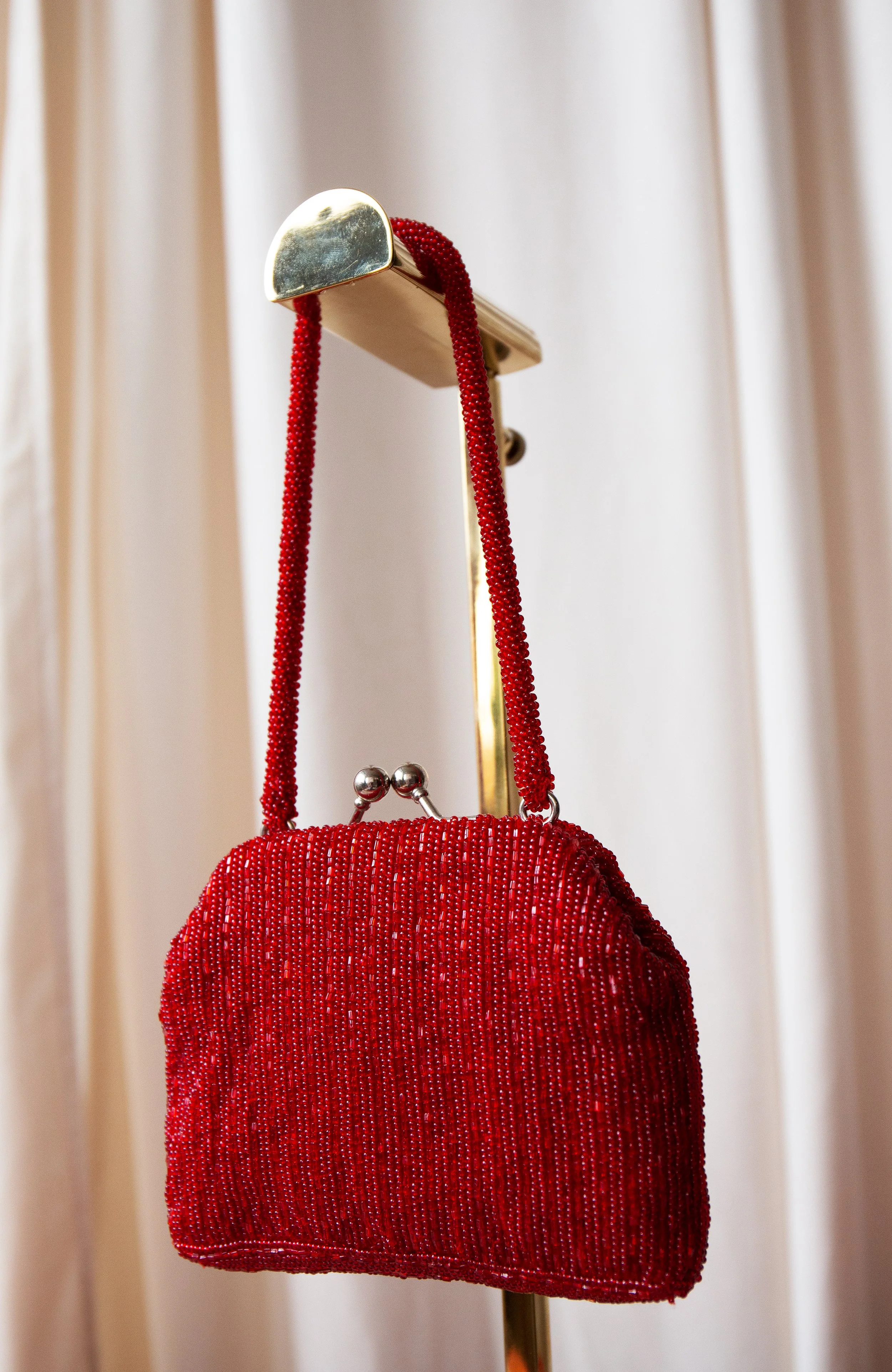 redbeadedhandbag3.jpg