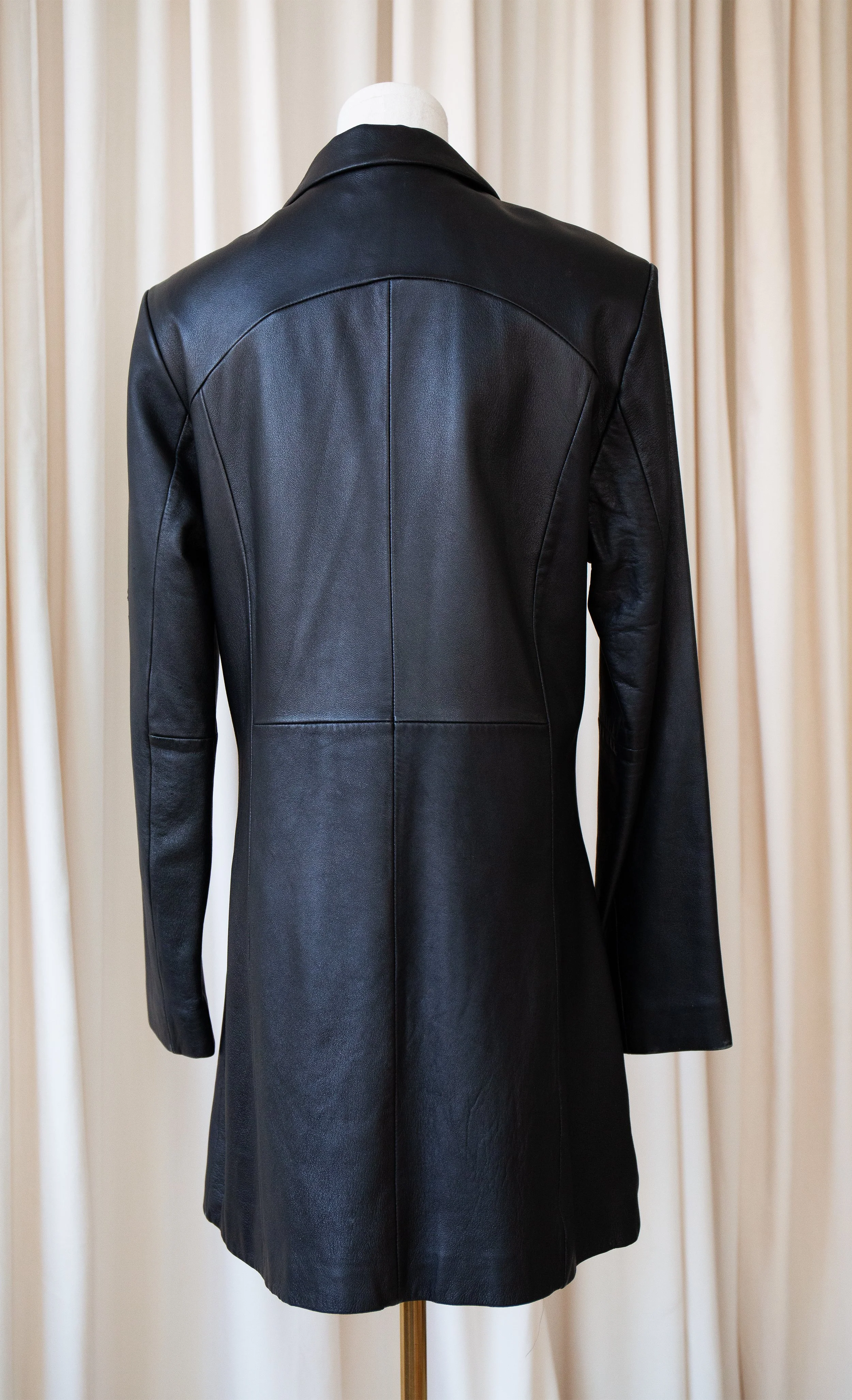 blackleather12.jpg