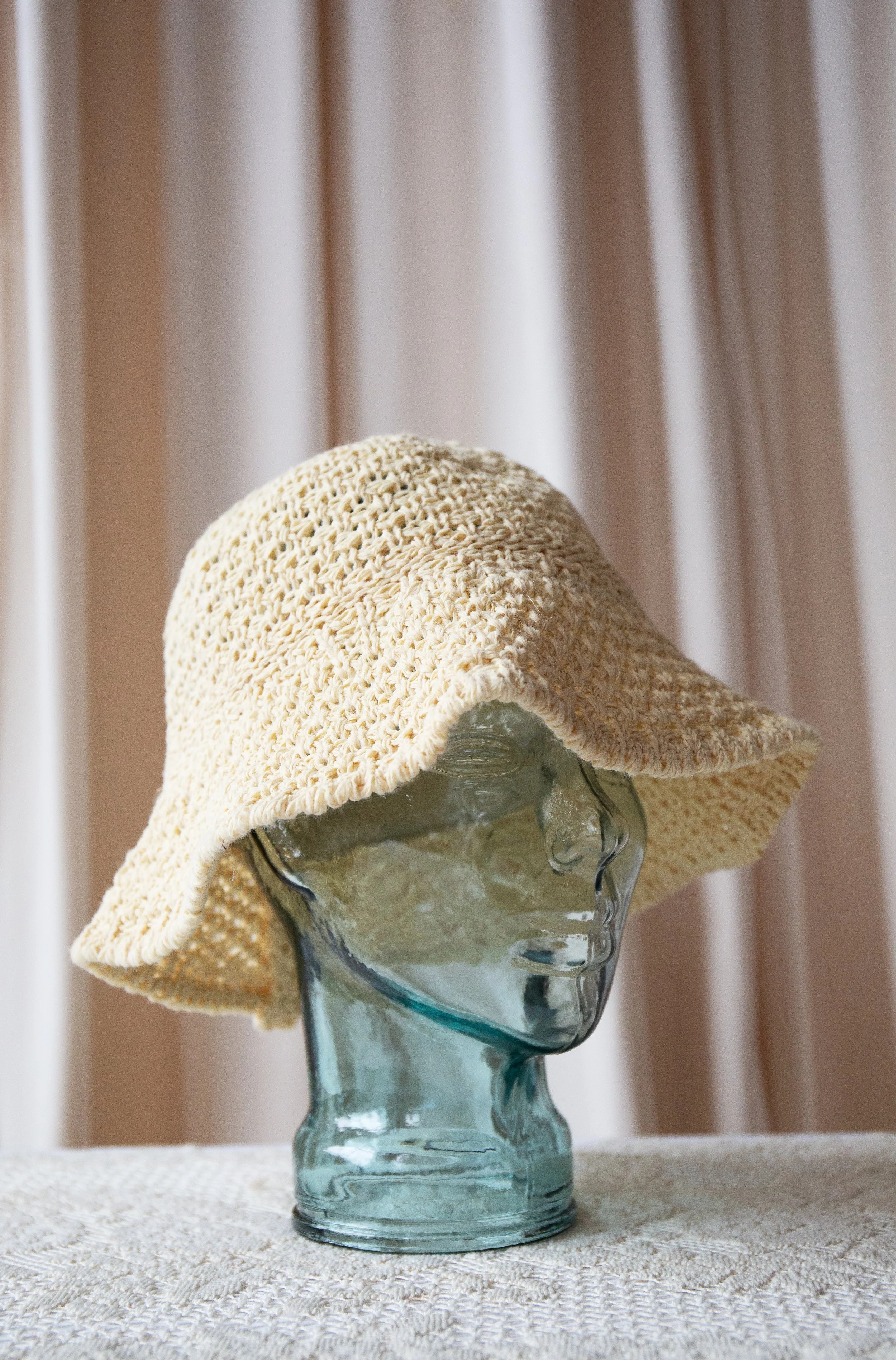 crochetbuckethat18.jpg