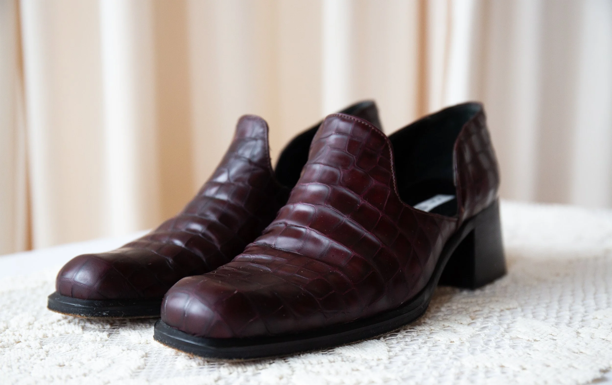 burgundycroc9.jpg