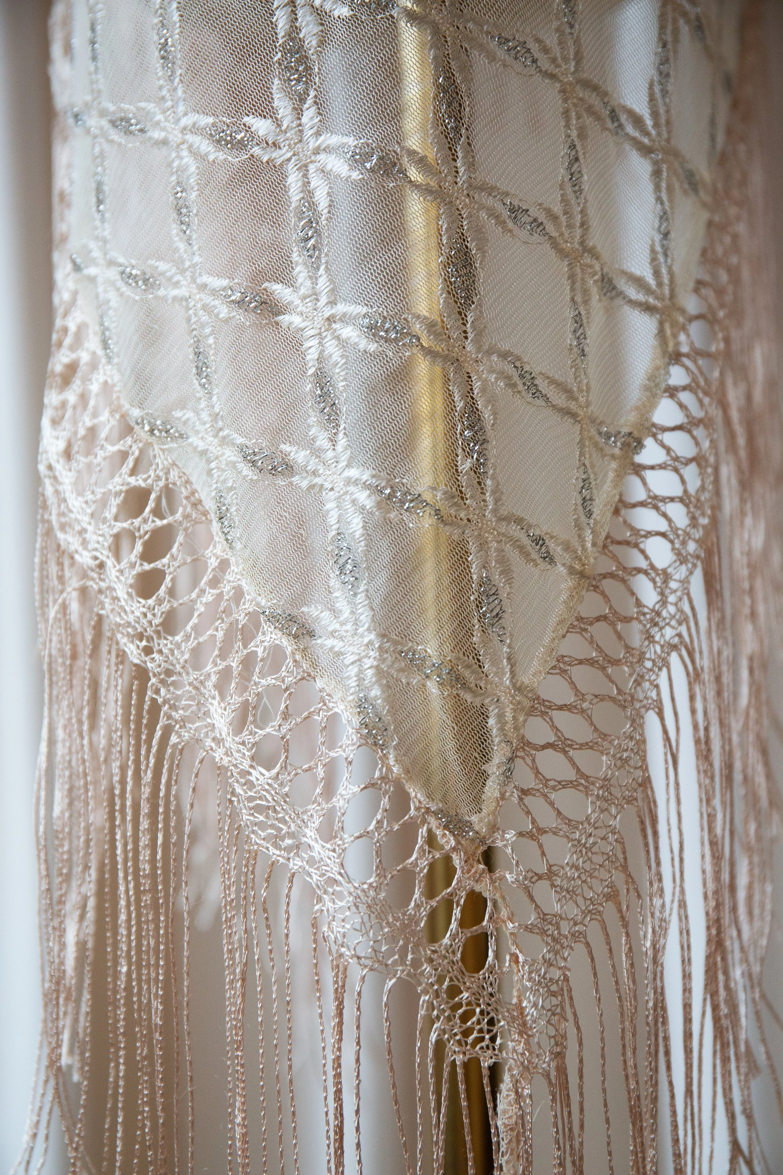 creamsilverscarf12.jpg
