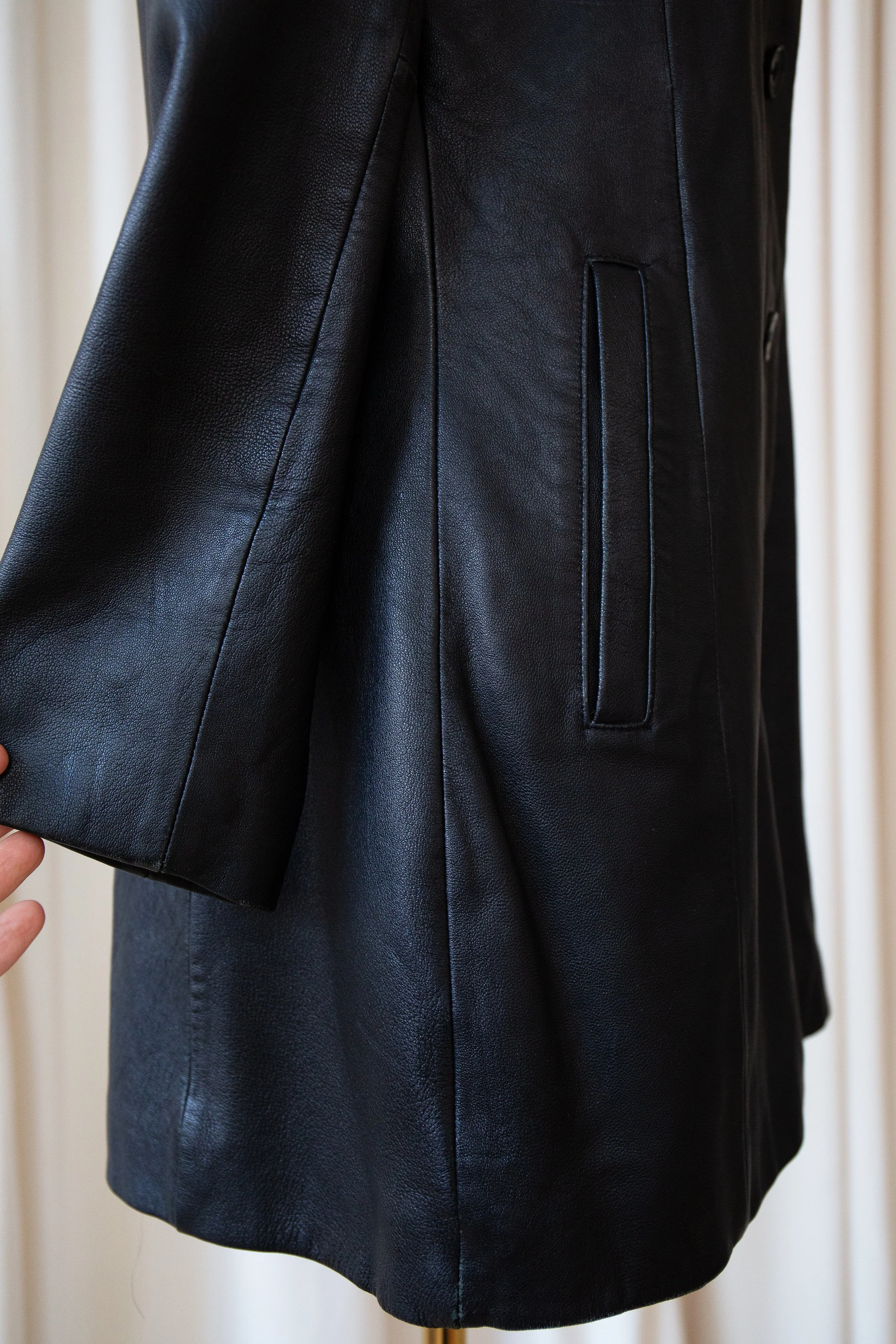 blackleather16.jpg