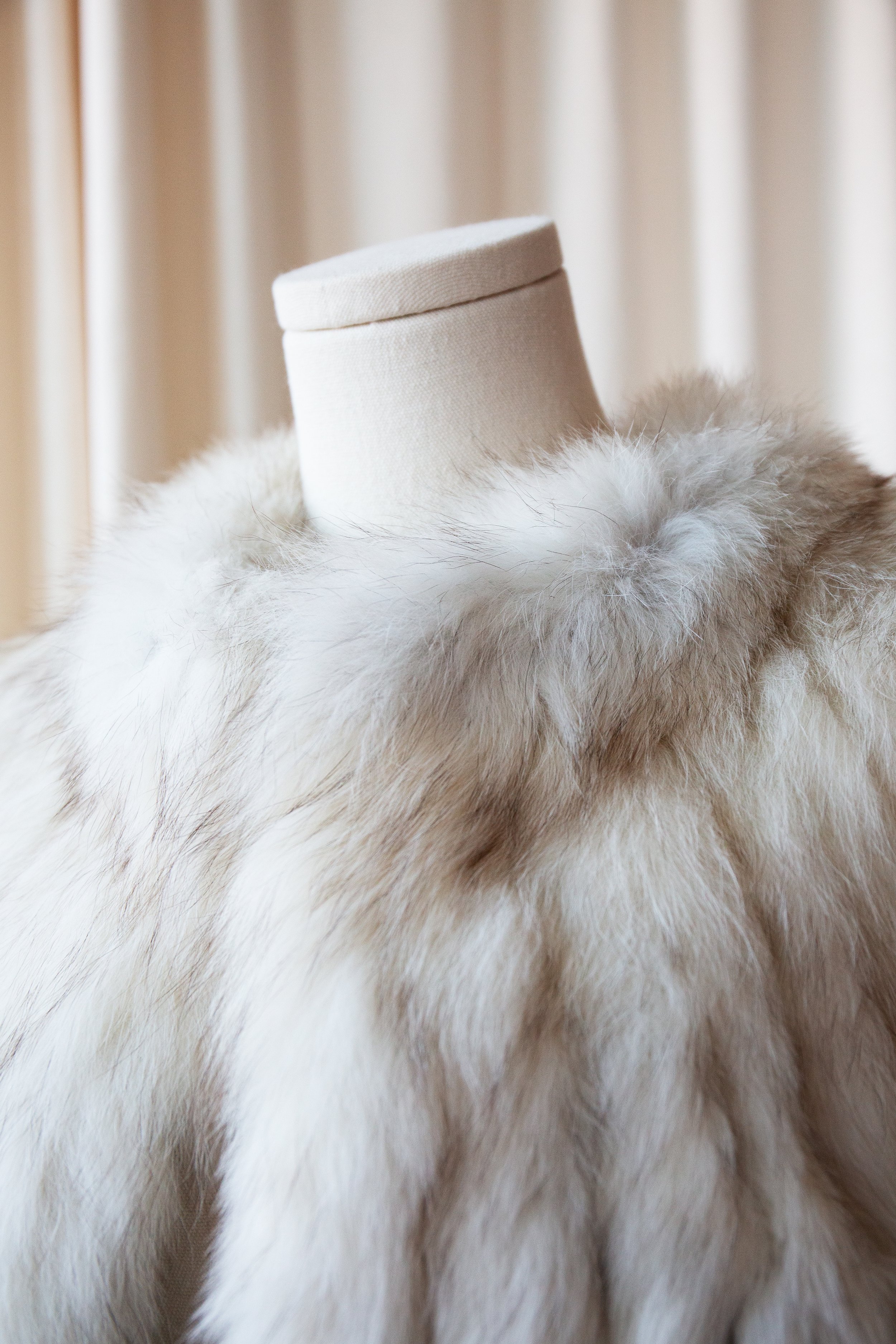 whitefurcoat6.jpg
