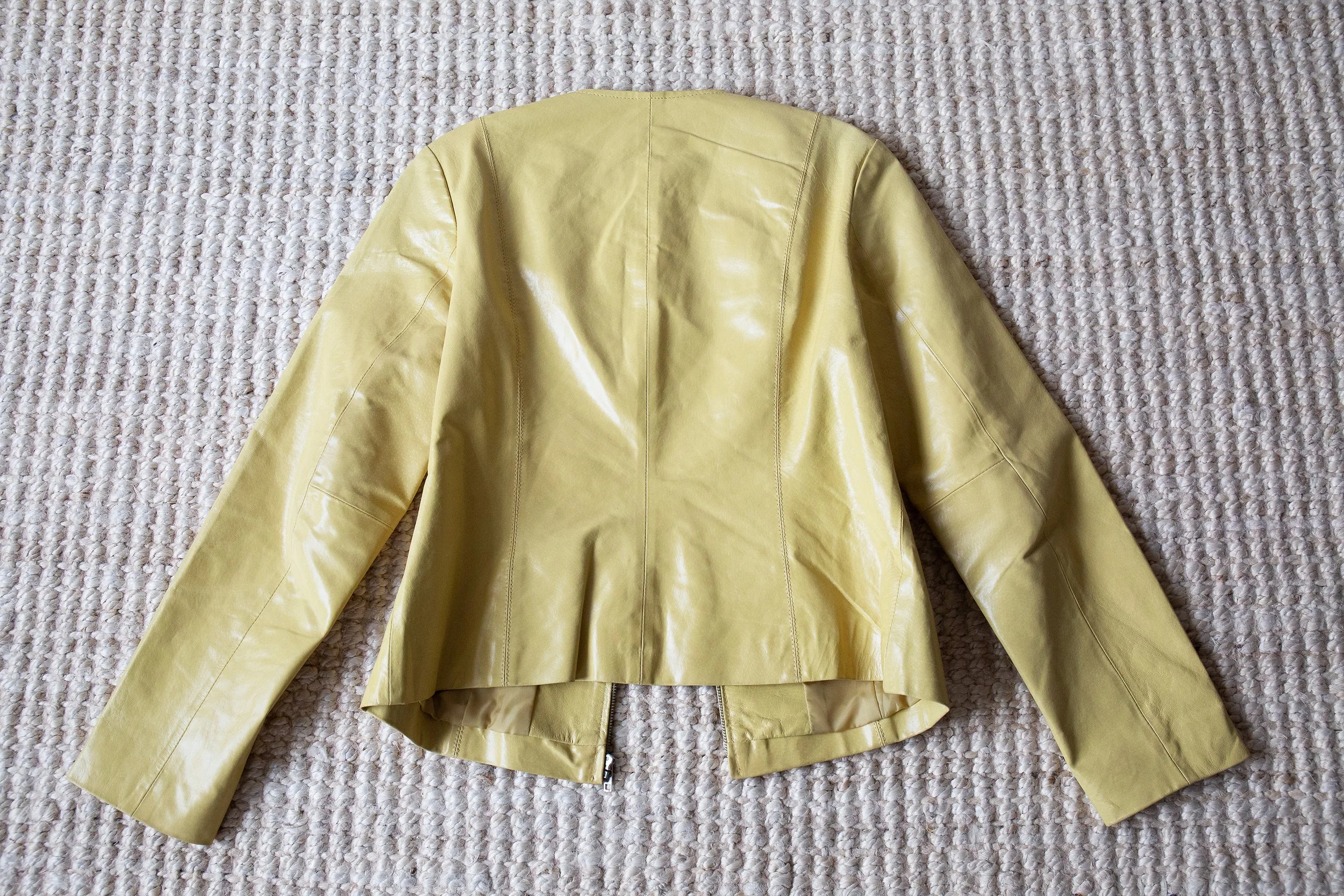 yellowleatherjacket21.jpg