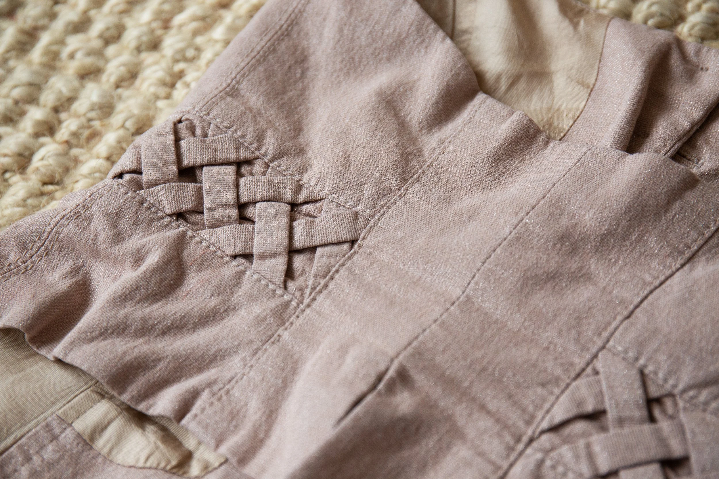 beigecorset8.jpg