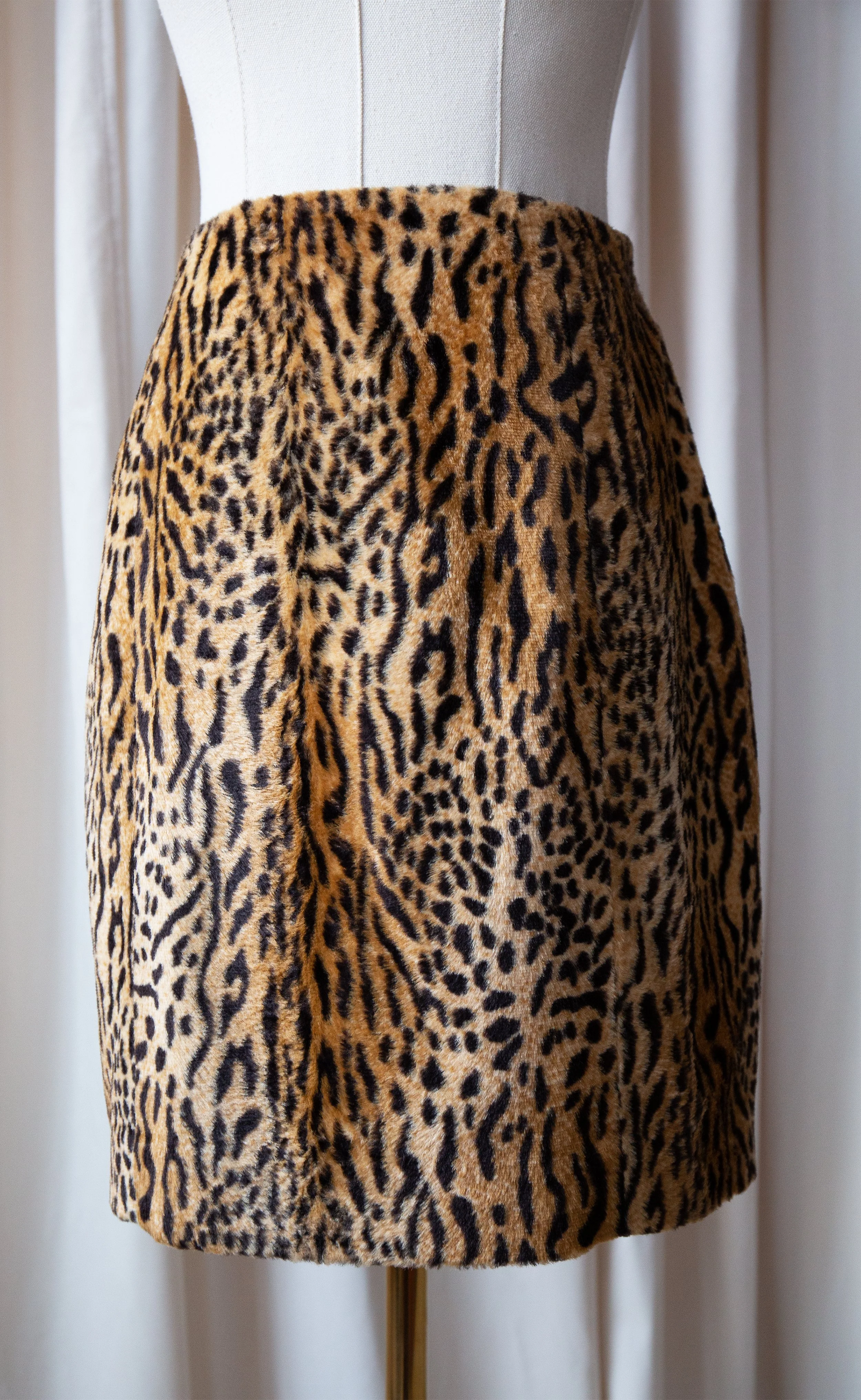 cheetahminiskirt1.jpg
