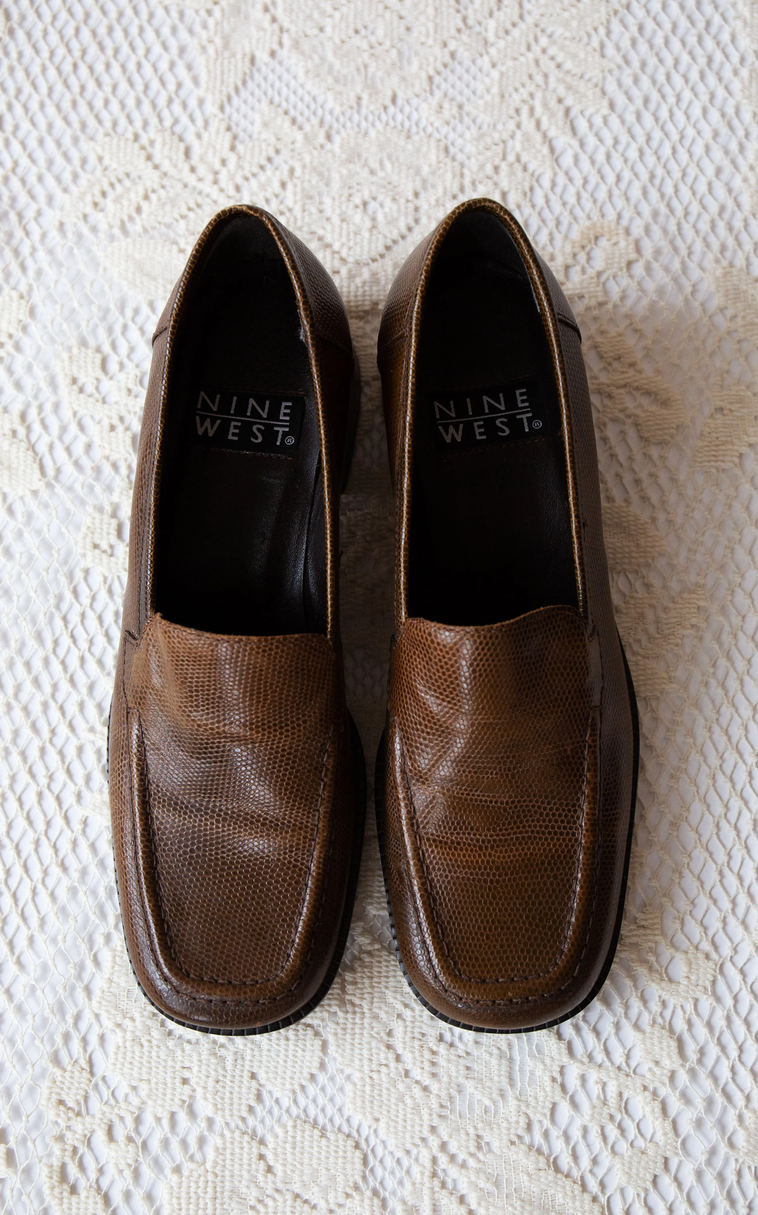 brownleatherloafers1.jpg