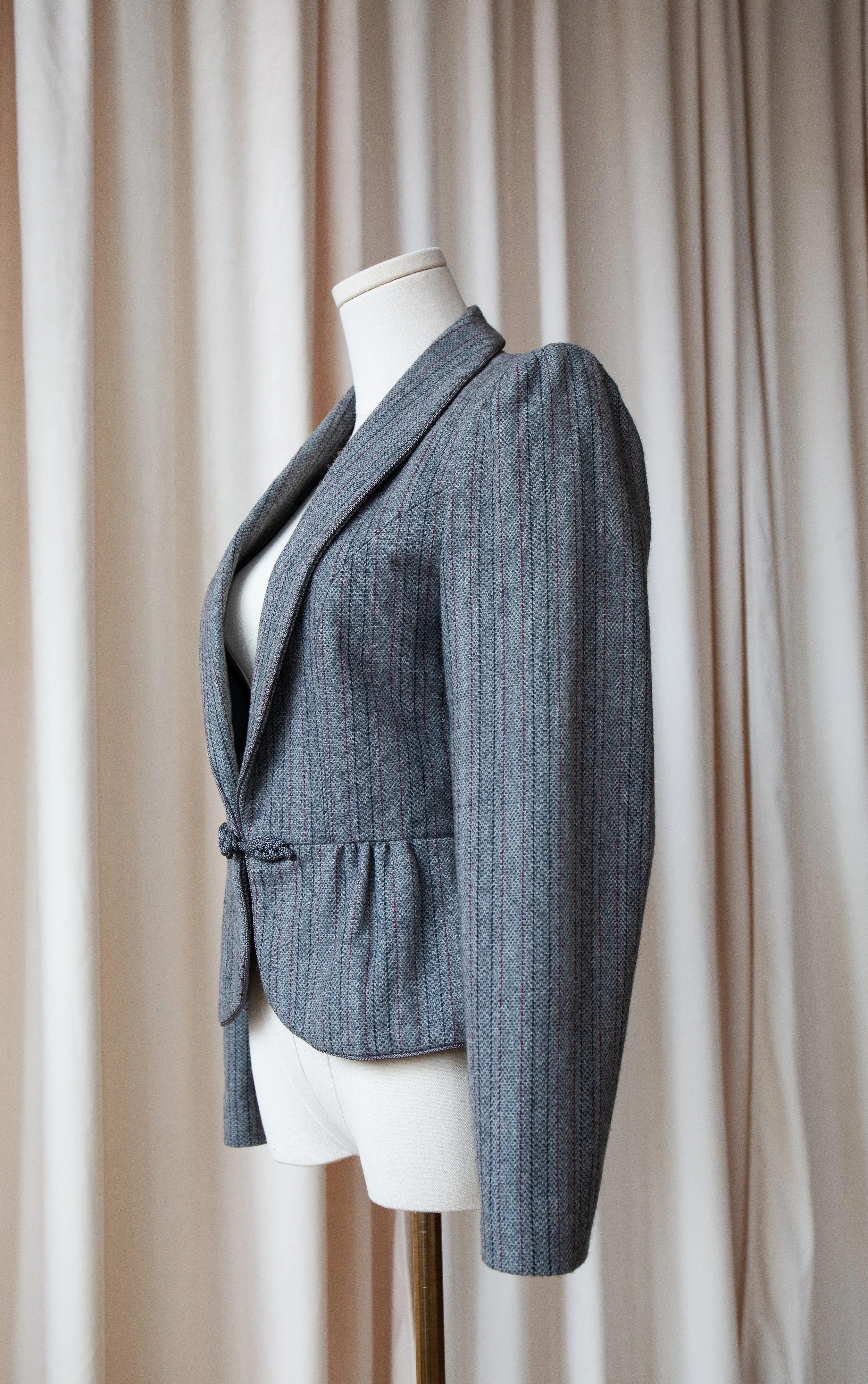 greystripedblazer8.jpg