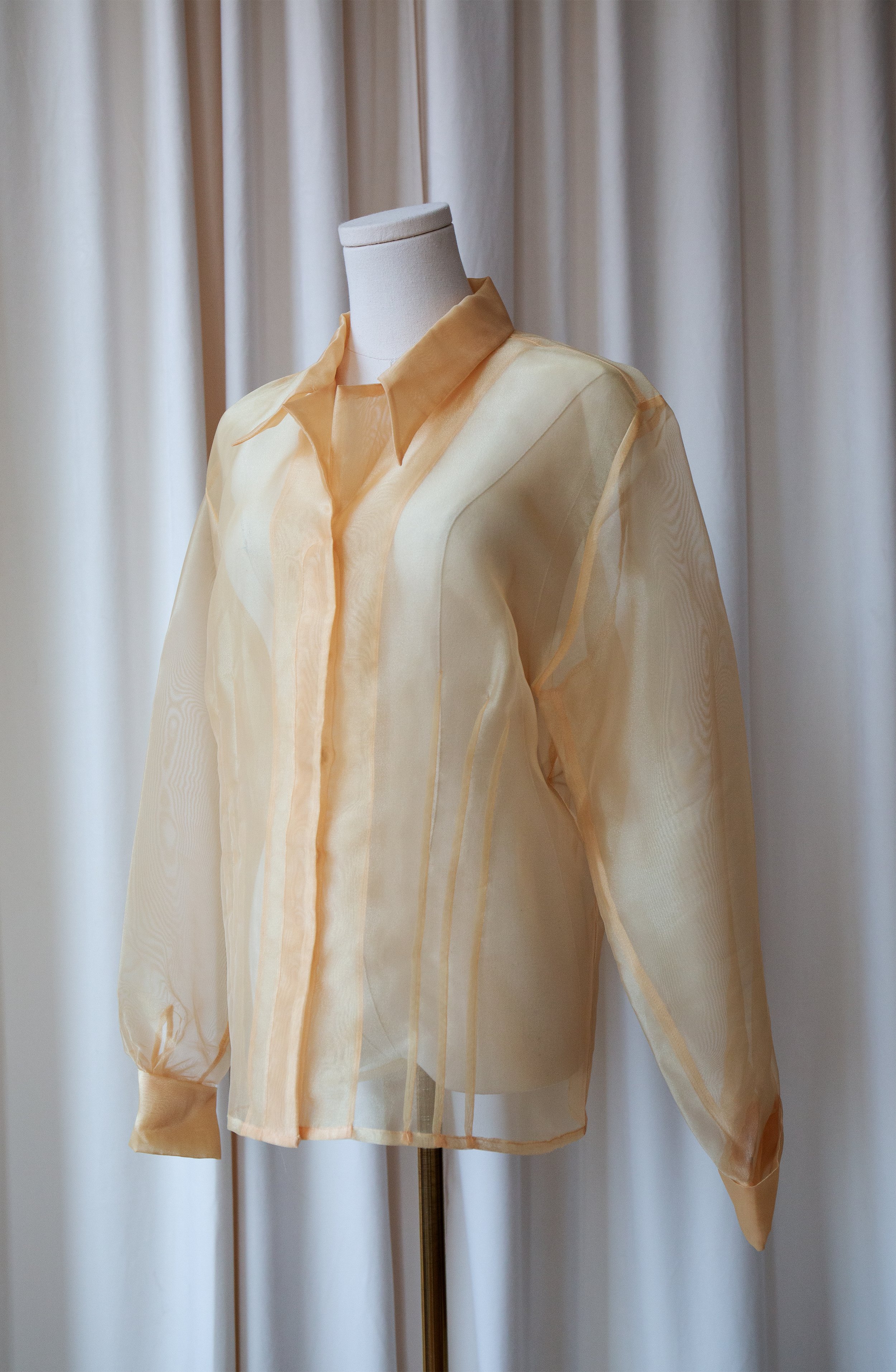 sheeryellowblouse1.jpg