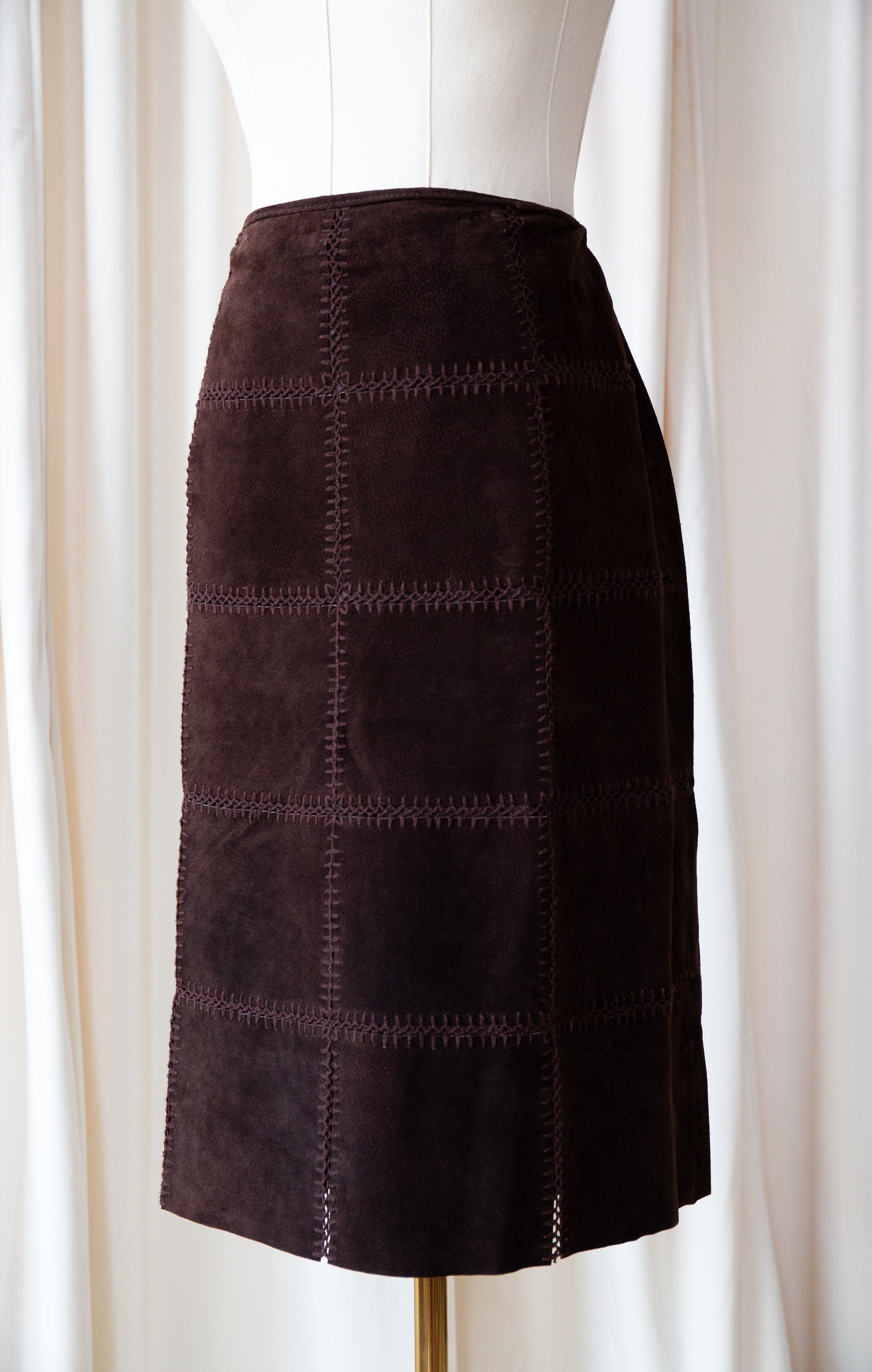 brownsuede1.jpg