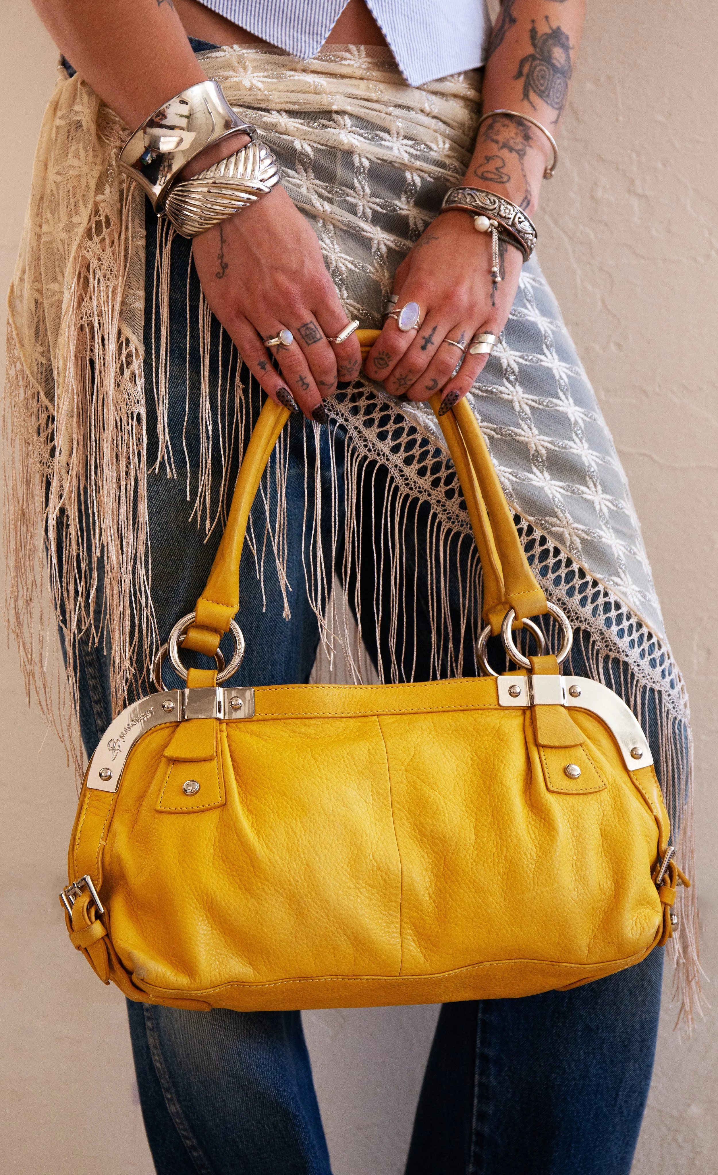 yellowbag3.jpg
