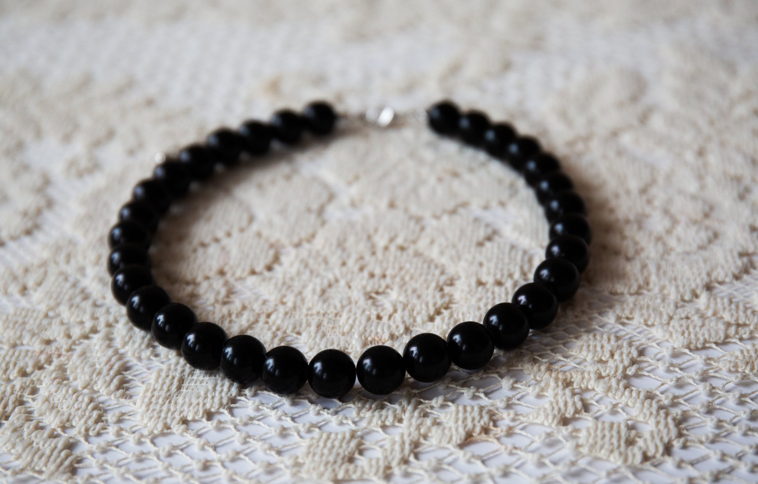 blackbeadedchoker4.jpg