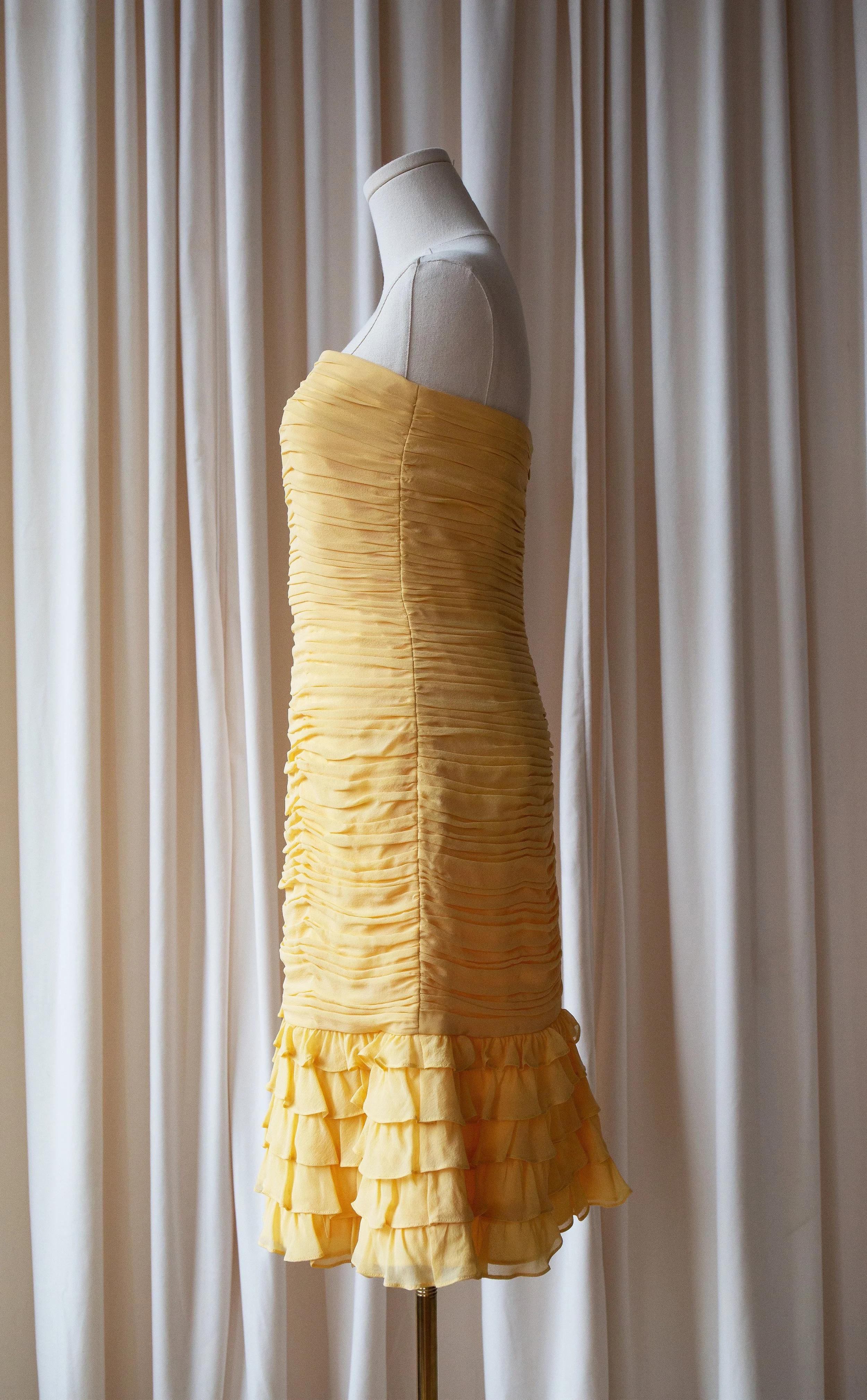 yellowsilkdress12.jpg