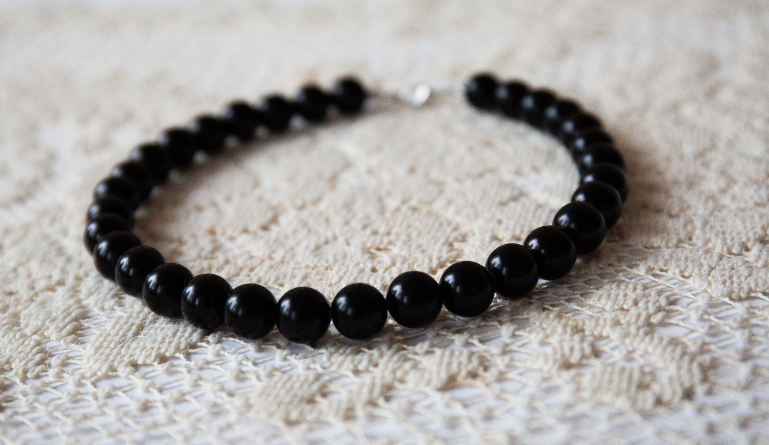 blackbeadedchoker6.jpg