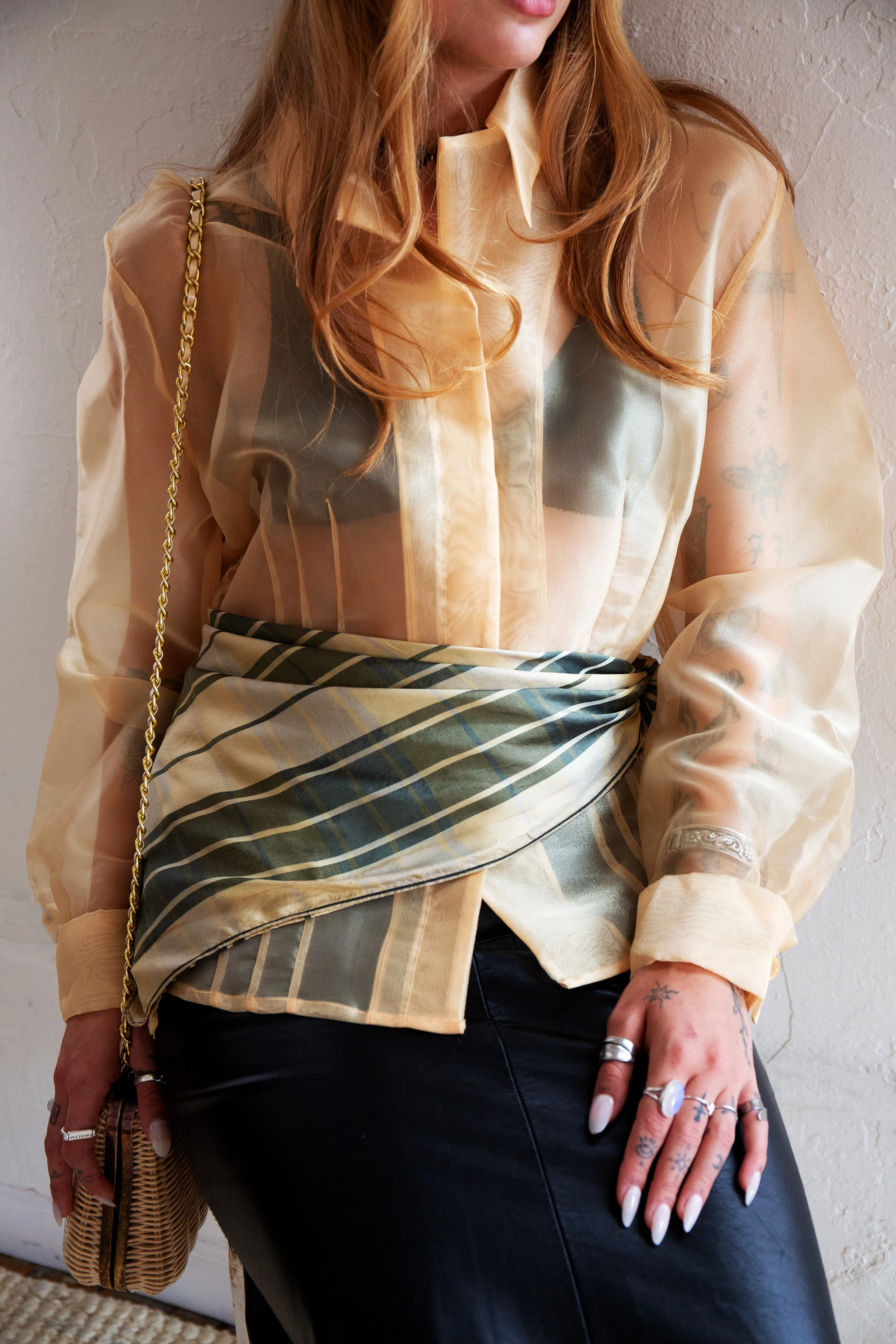 yellowblouse6.jpg