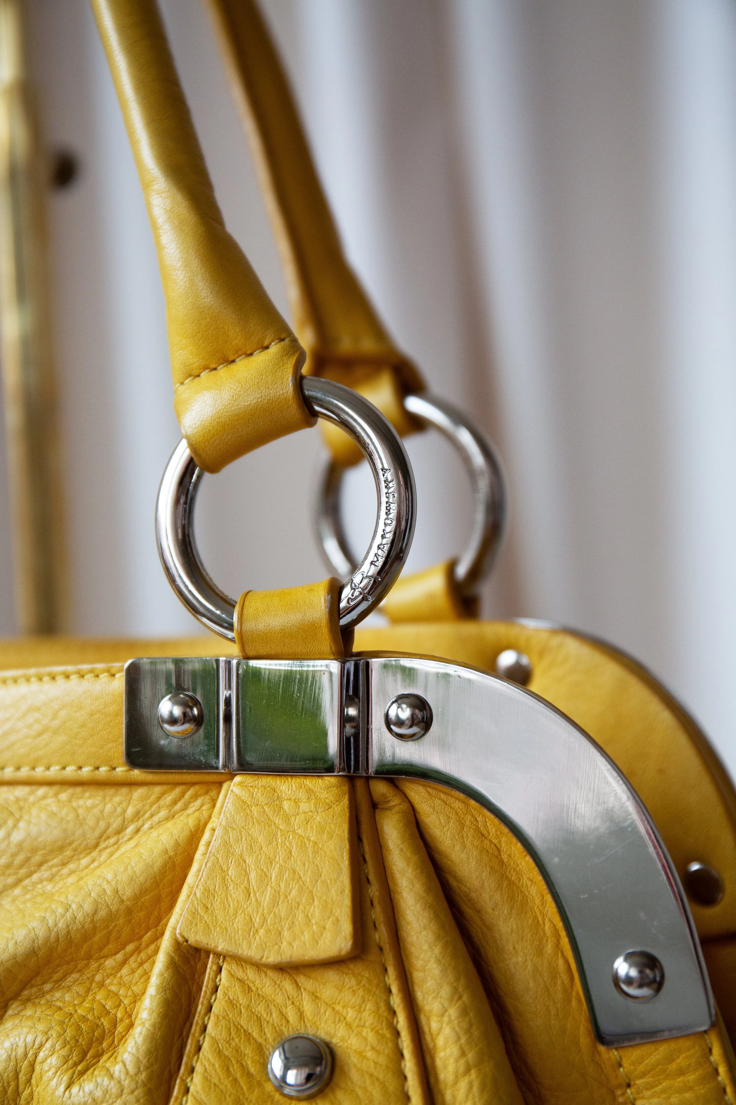 yellowhandbag13.jpg