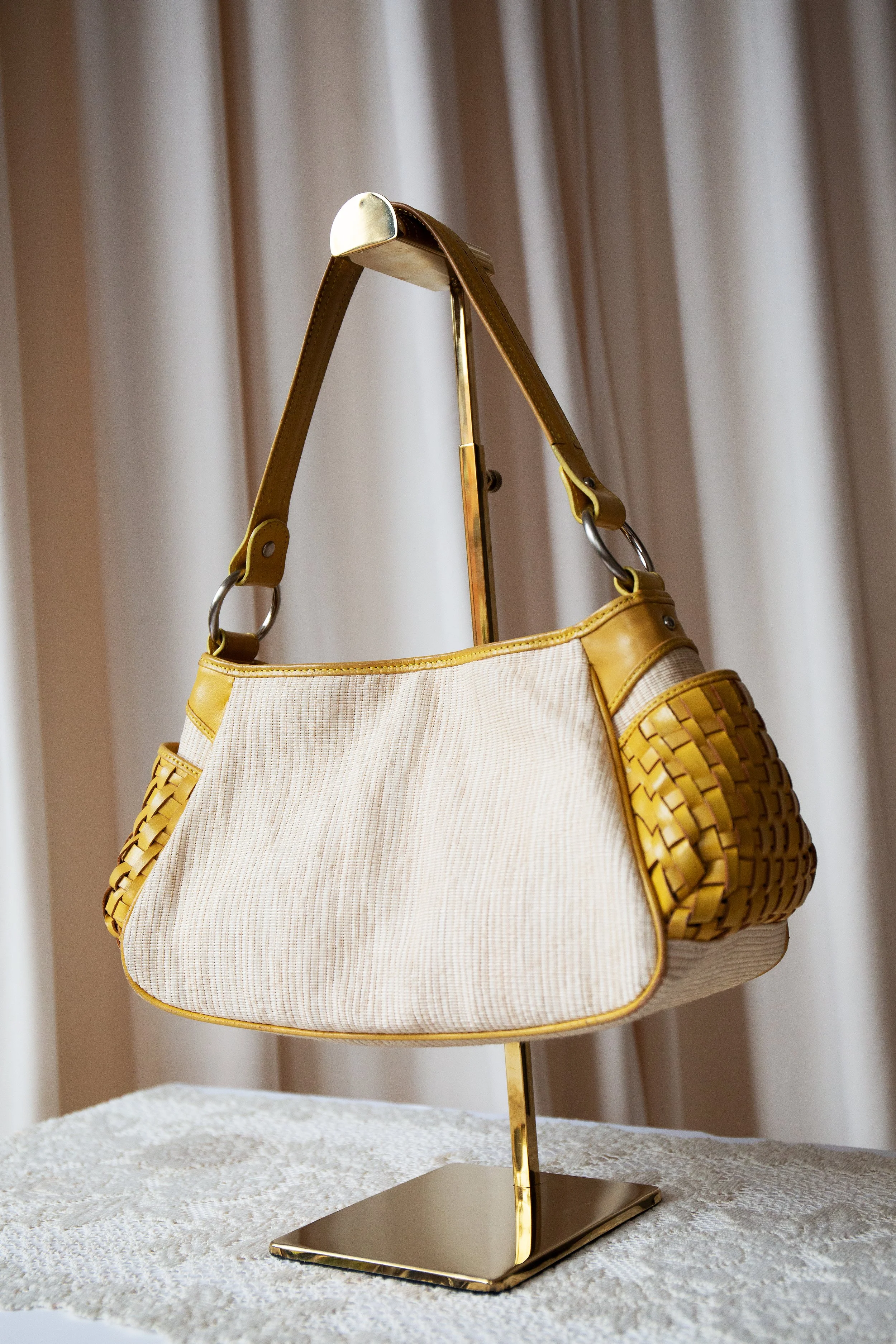 yellowcanvasbag23.jpg