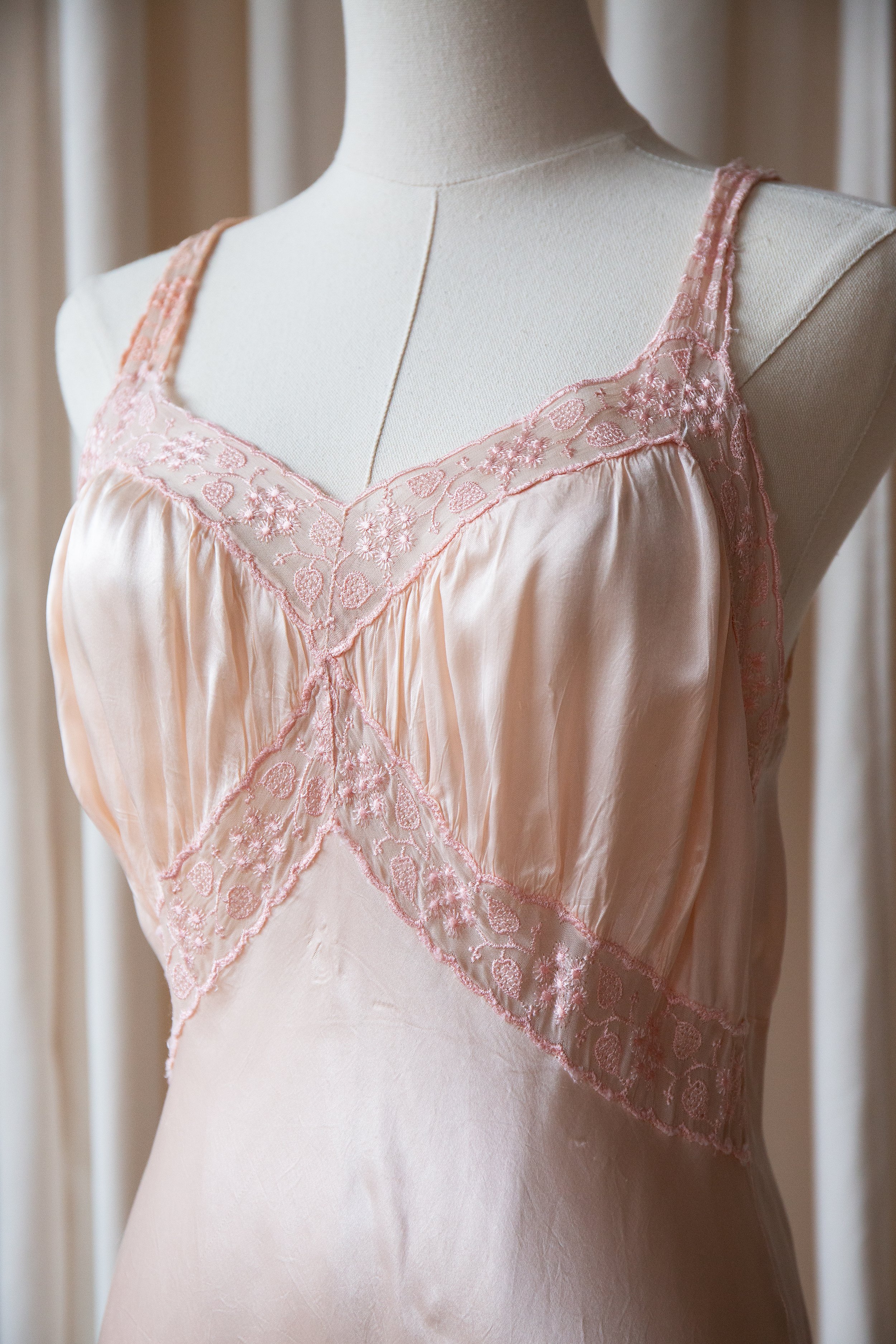 pinkbiasdress5.jpg