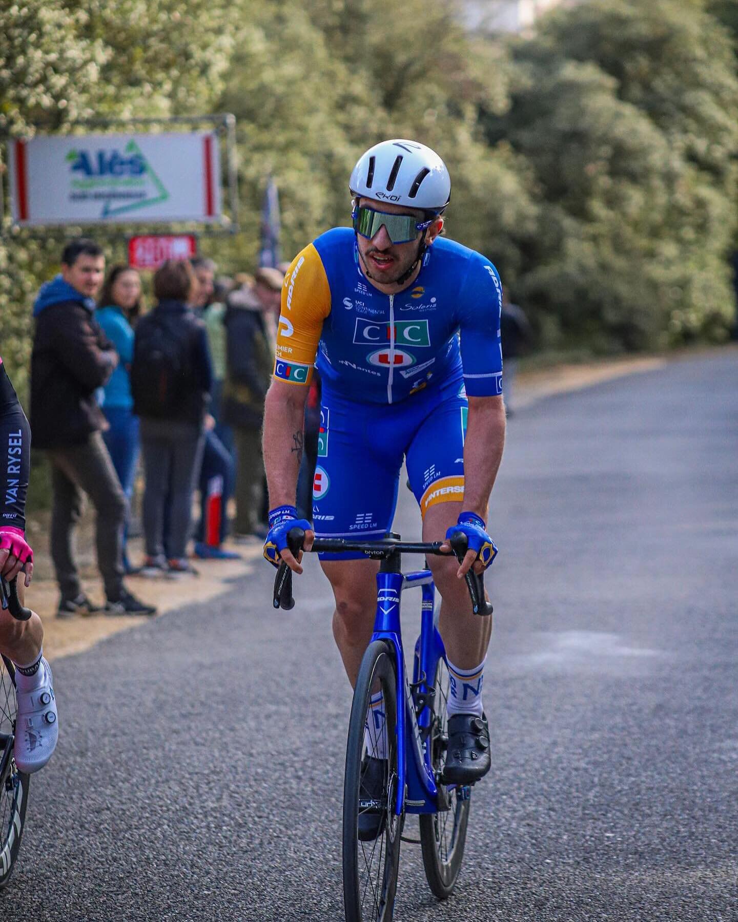 &Eacute;toile de Bess&egrave;ges ✅

Notre athl&egrave;te Matisse termine sa premi&egrave;re course par &eacute;tape avec sa nouvelle &eacute;quipe @cicunantesatlantique 

Nous avons &eacute;t&eacute; impressionn&eacute;s de me voir rouler avec tant d