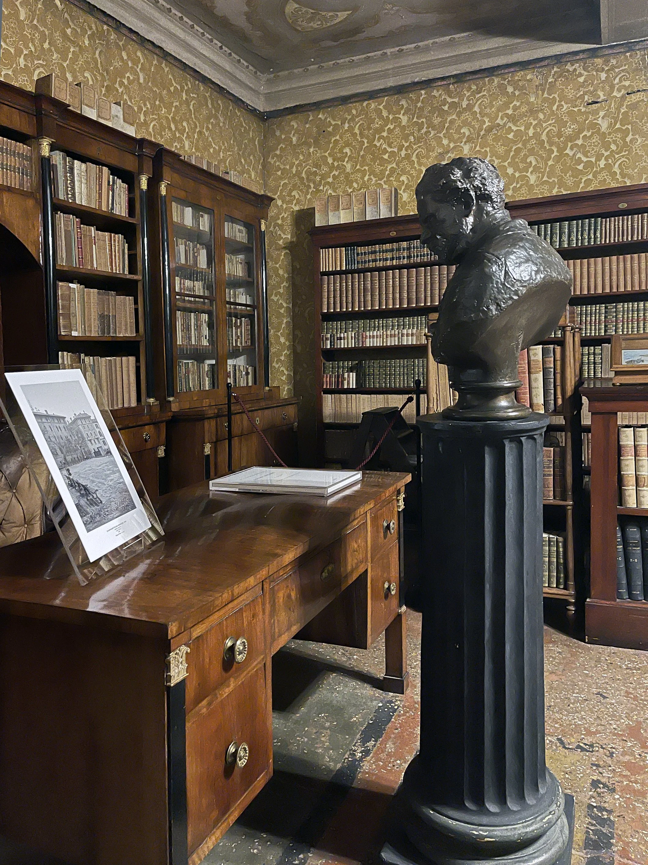 Unlikely Monuments. In dialogue. Merini / Carducci. Casa Carducci, Bologna (IT).
30 January - 16 April 2026