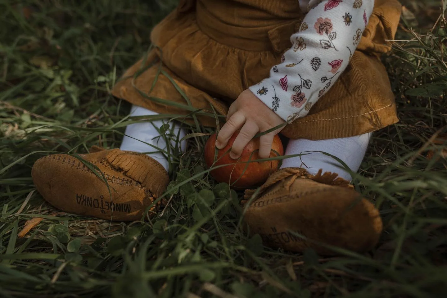 Tiny hands might be my new favorite thing 🥰💕