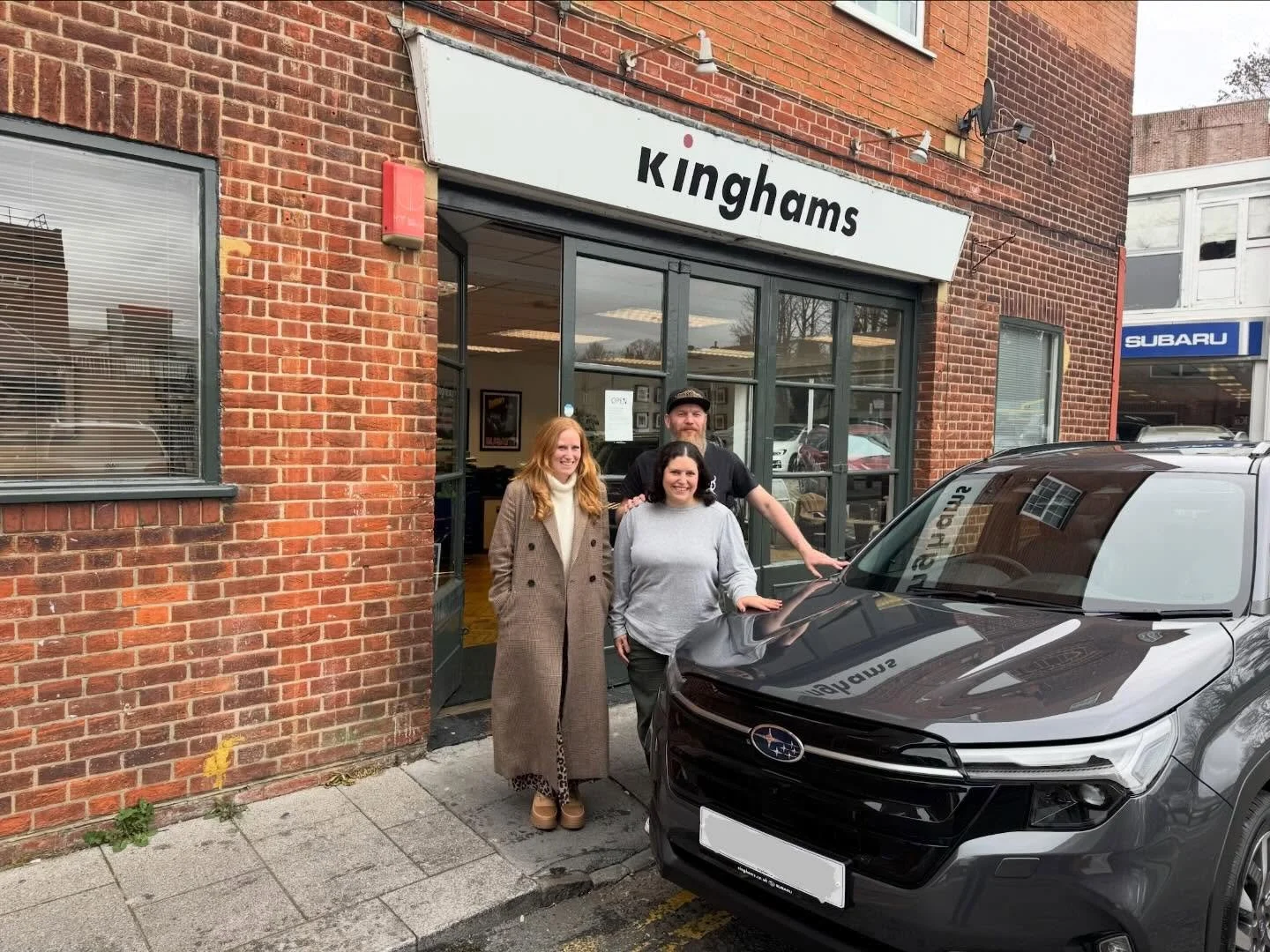 Congratulations Hayley and Dyllan. Enjoy your new Subaru Forester from all the team @kinghams.of.croydon 
.
.
.
#subaruforester #kinghamssubaru #magnetitegraymetallic #betterwhereitmatters #kinghamscars