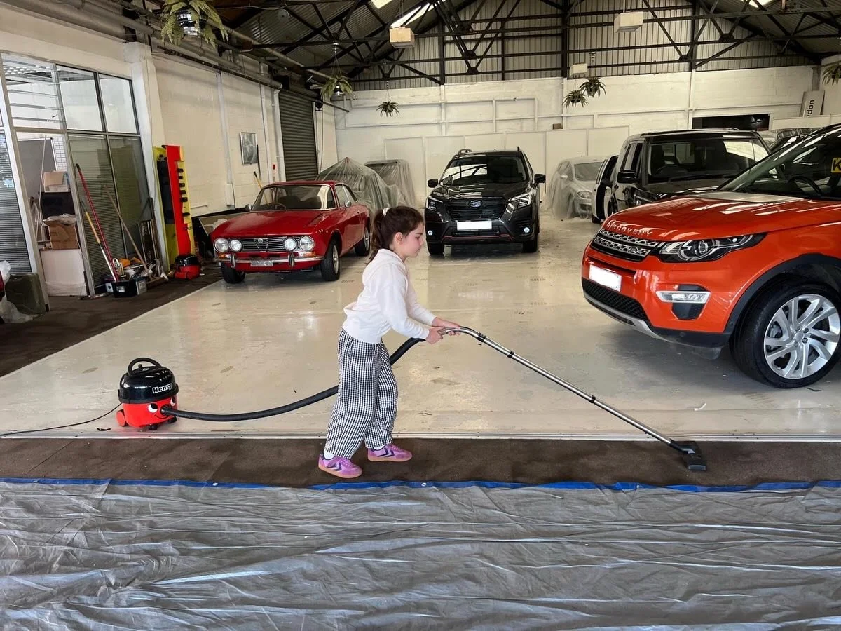 Our newest Saturday girl is such a hard working young lady! (4th generation at Kinghams). 🧹