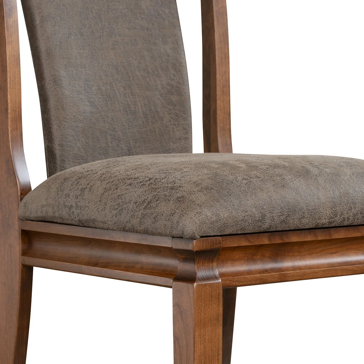 CX111_CX112_Detail_Profiles_Fab-LthrSeat_RC_110Med_Texas.jpg