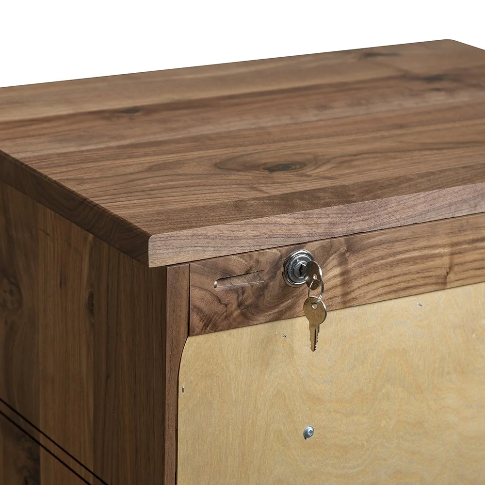 1204S_Detail3_LockingTop_RW_Nat.jpg