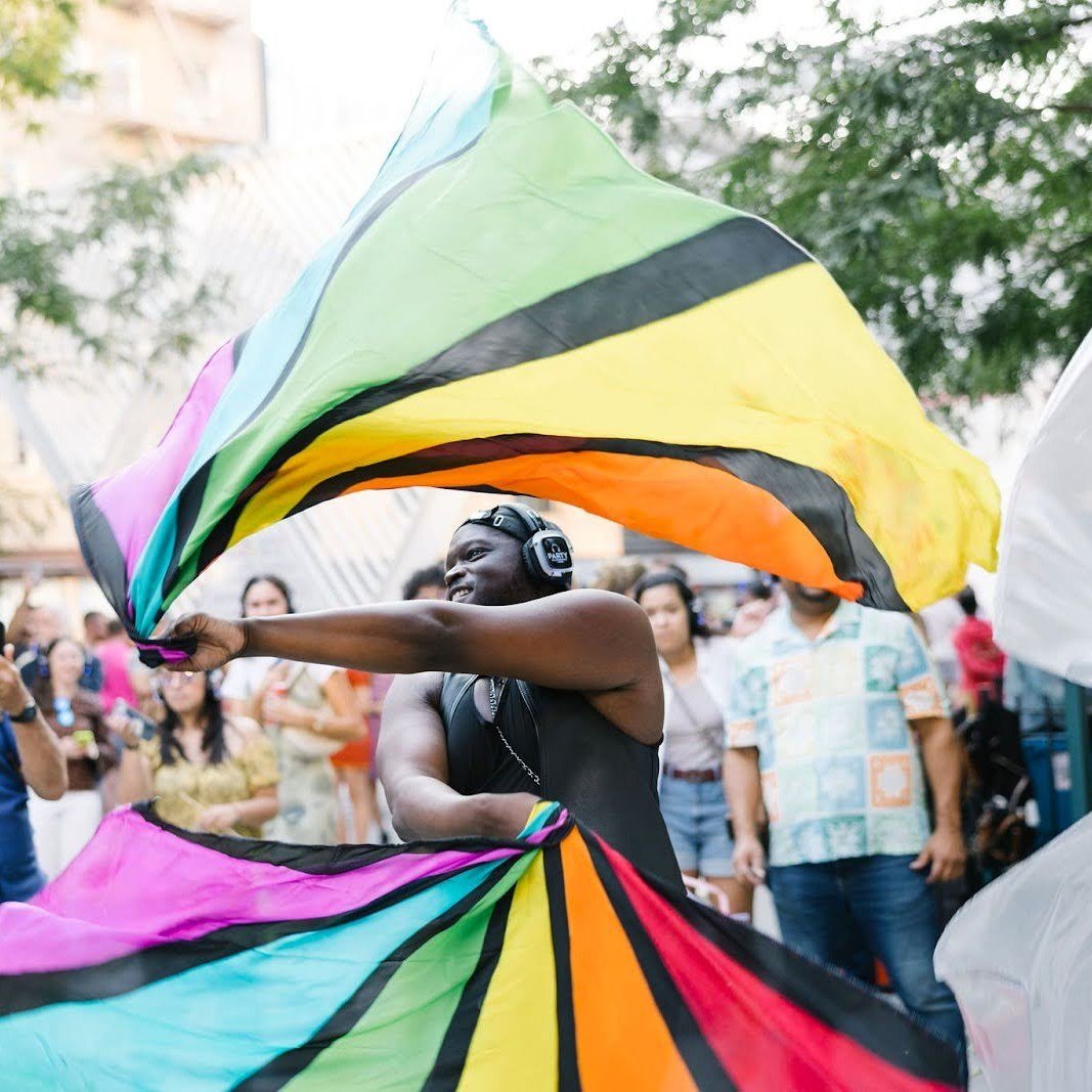On #FlagDay, during #Pride month, and all year long, fly your flag and wear your colors for all to see. Seen here, two dancing revelers at our 2022 DANCE FOR A MEMORIAL. 📸 Da Ping Luo #NYCAIDSMemorial
