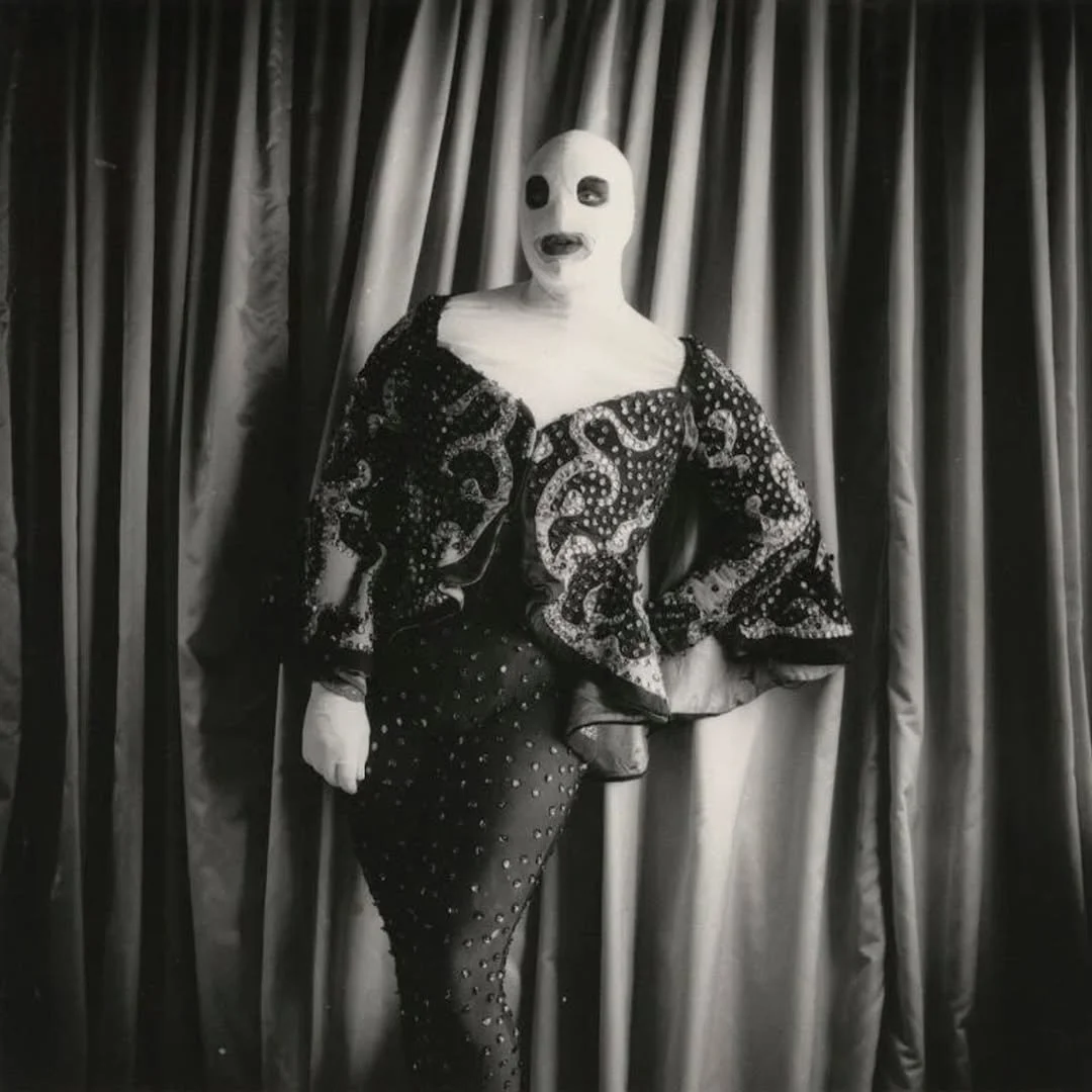 Leigh Bowery &mdash; one of the most iconic and unique figures of his time, called &ldquo;a perverse comic-book clown to a post-punk generation&rdquo; &mdash; died of AIDS-related illness #OnThisDate December 31, 1994. He was 33 years old. Controvers