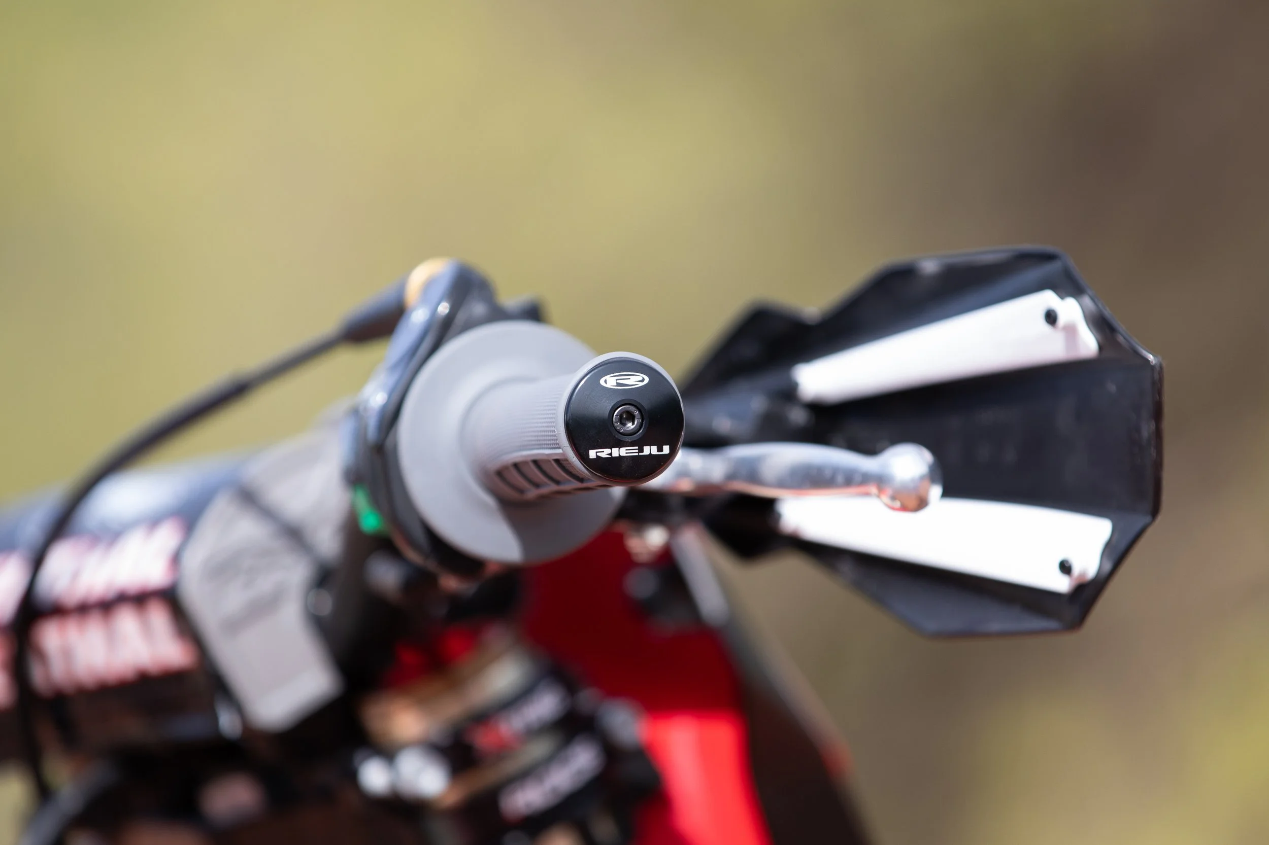 rieju-hard-enduro-static-34--6a9e8432db33e.jpg
