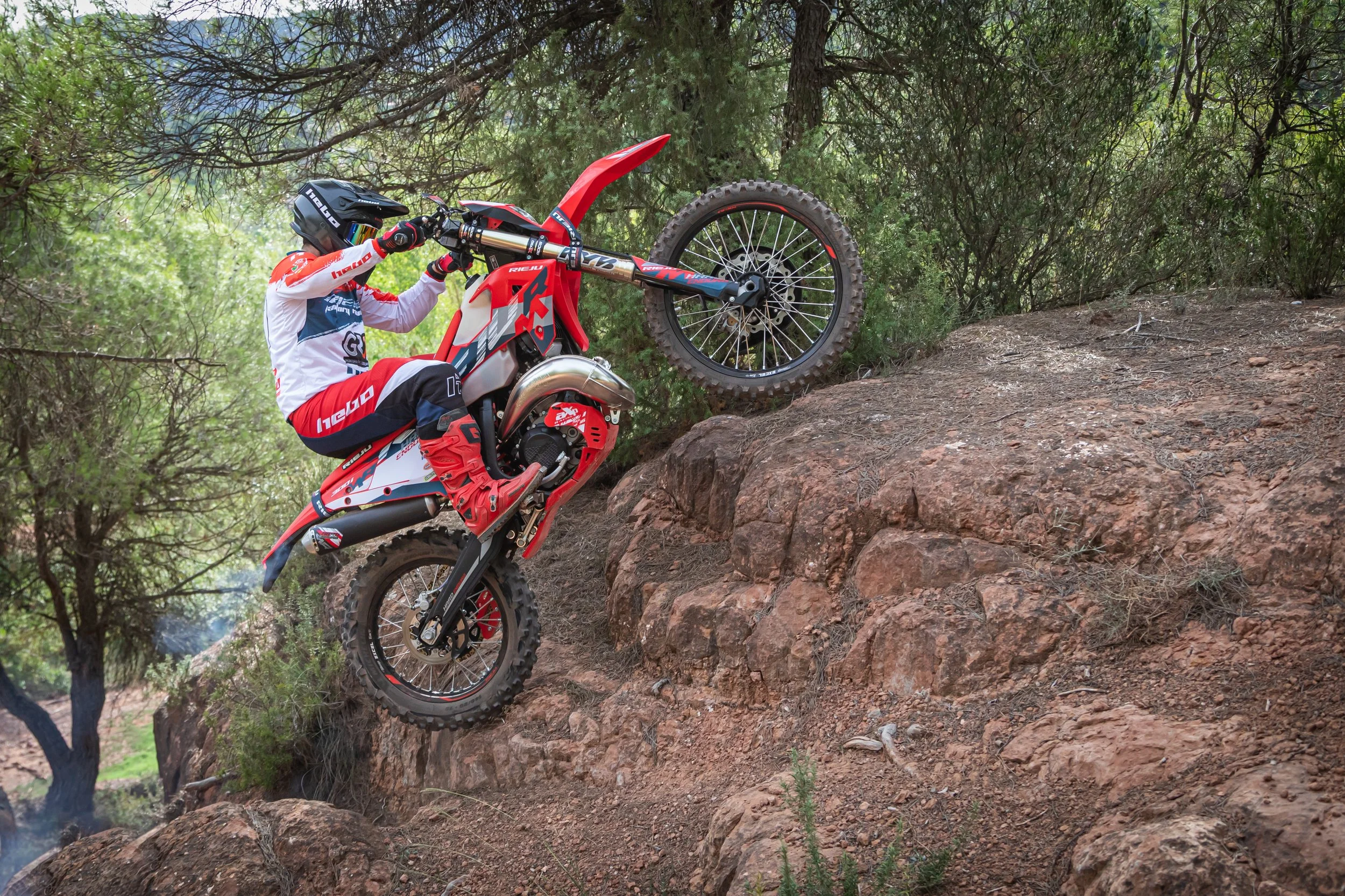 rieju-hard-enduro-action-2--6a9e83f401111.jpg