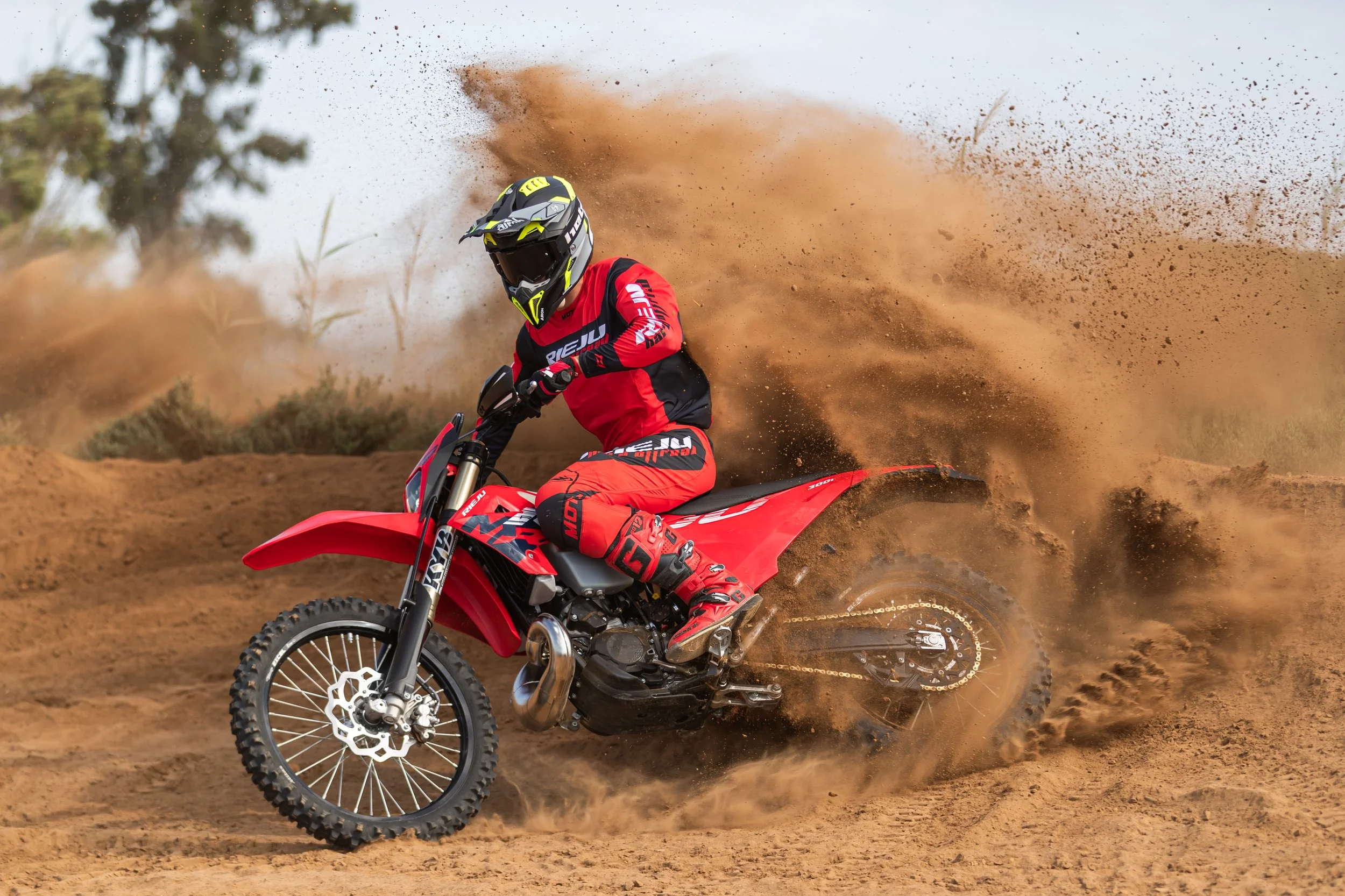 mr-racing-2--6a9e8a718a4ec.jpg