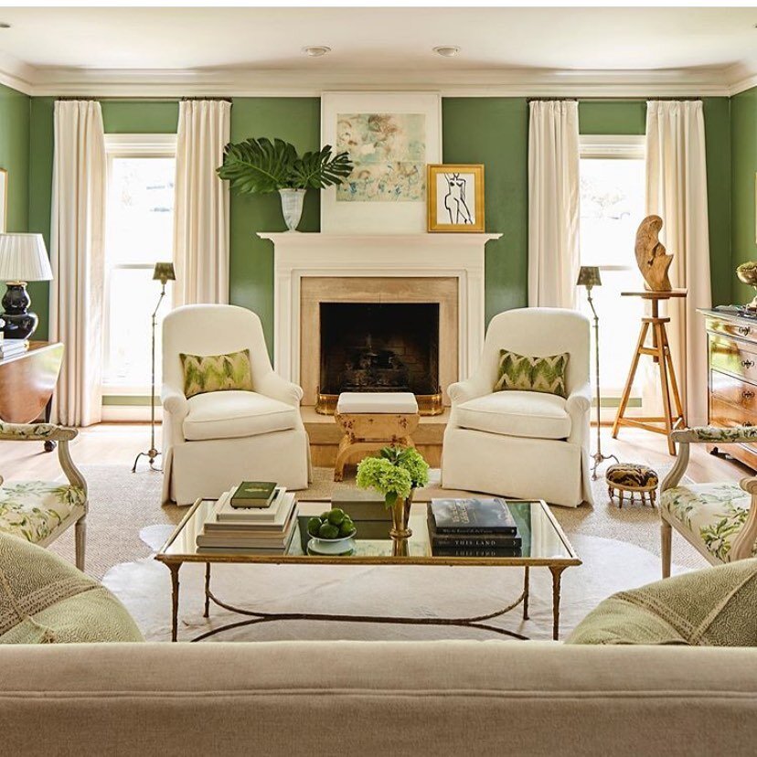 No space does green quite like this one by @minnettejacksoninteriors. Absolutely fabulous. Happy St. Patrick&rsquo;s day! #inspiringFHI #stpatricksday #minnettejacksoninteriors #greenisgood #greenwithenvy #interiordesign #francescaherrointeriors