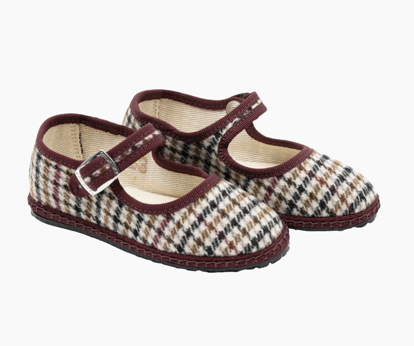 For the girlies that need some houndstooth on their babes this fall!