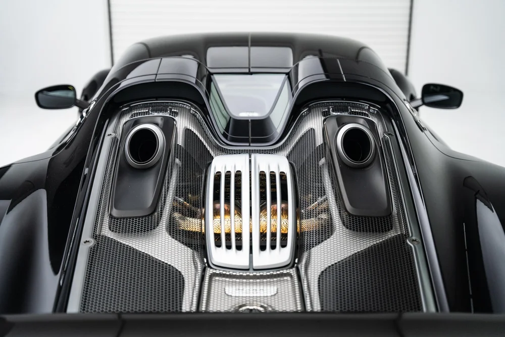 F918 Engine Porsche 918 Engine Bay
