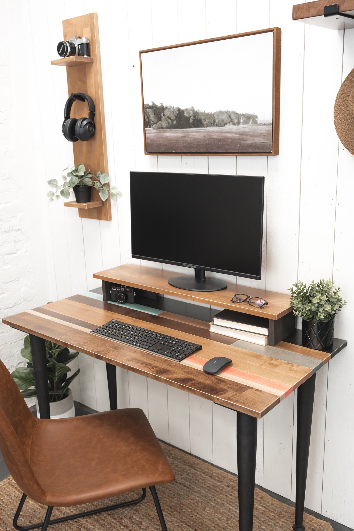 The Rae - Computer Desk