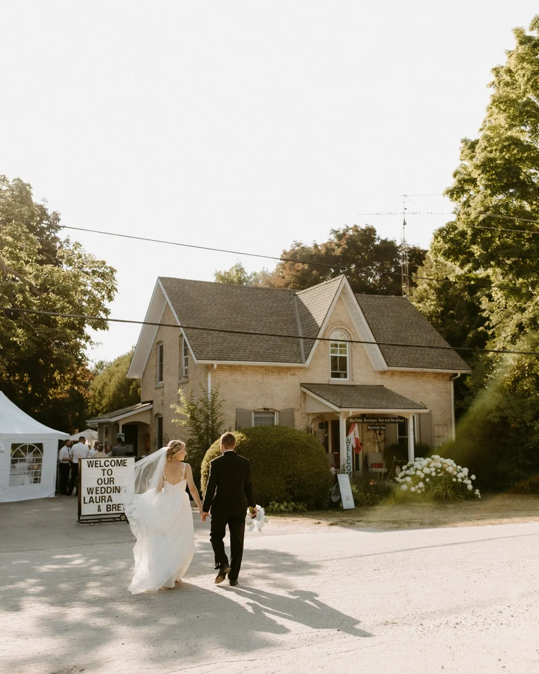 Laura and Brett-9.jpg